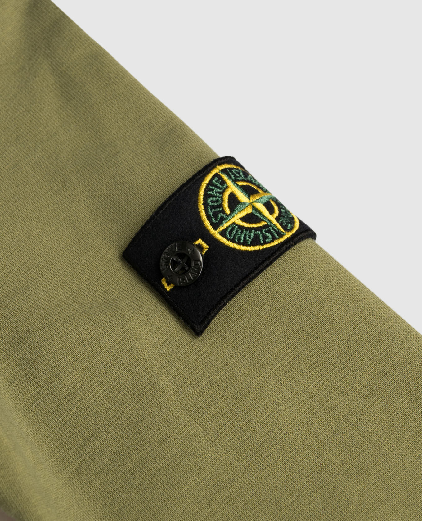 Children's green sports jacket with logo Stone Island
Children's green sports jacket with logo Stone Island