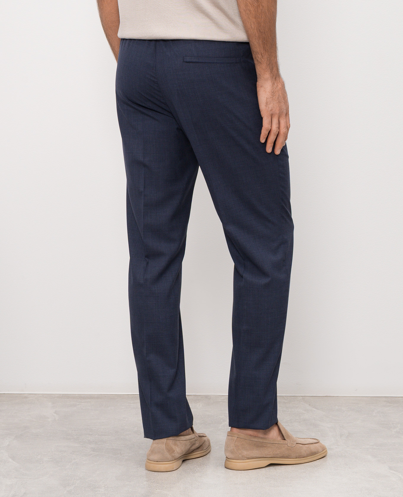 New Elton blue wool trousers Bertolo Cashmere
New Elton blue wool trousers Bertolo Cashmere