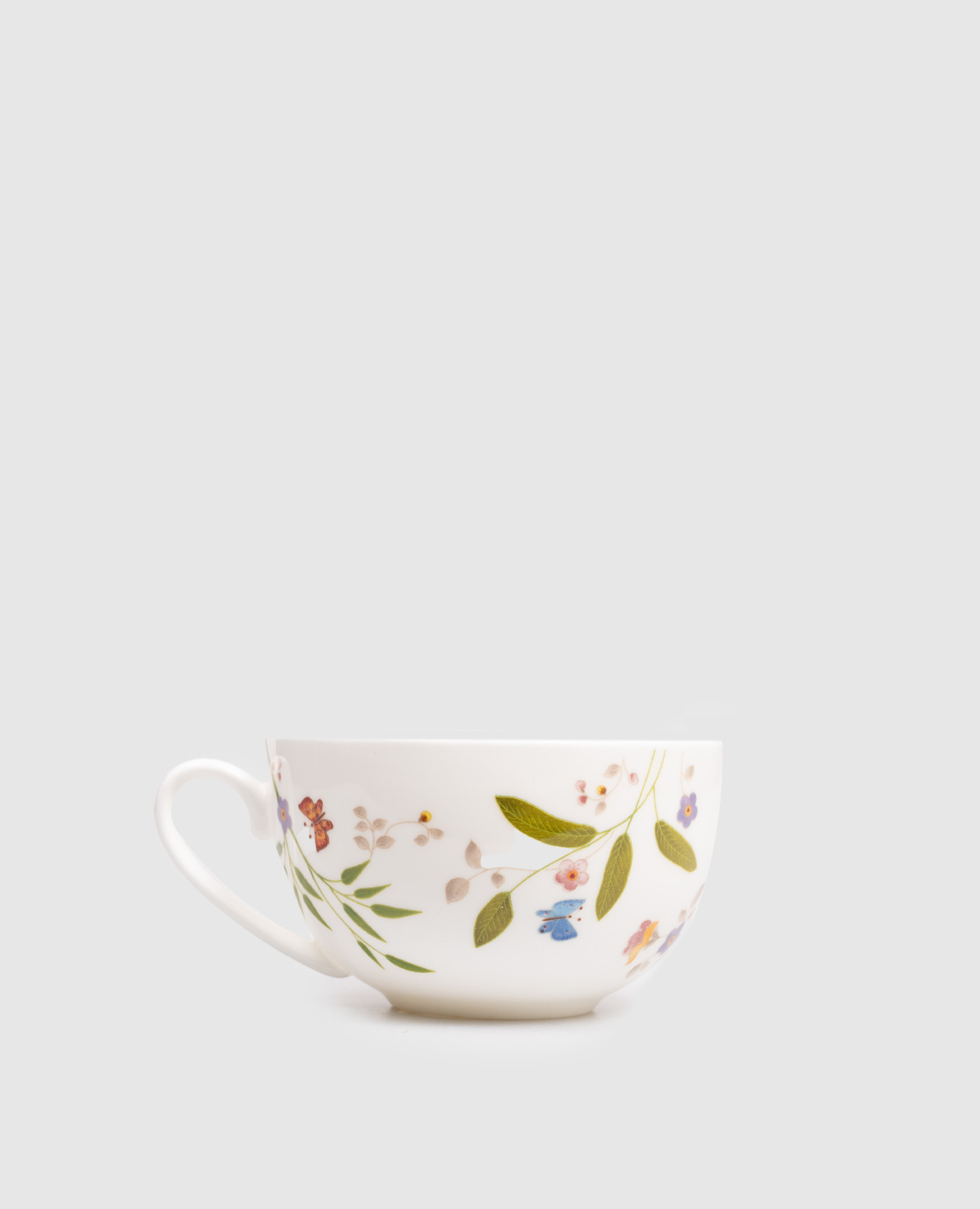 White porcelain tea cup Incanto di Primavera Geminiano Cozzi 1765
White porcelain tea cup Incanto di Primavera Geminiano Cozzi 1765