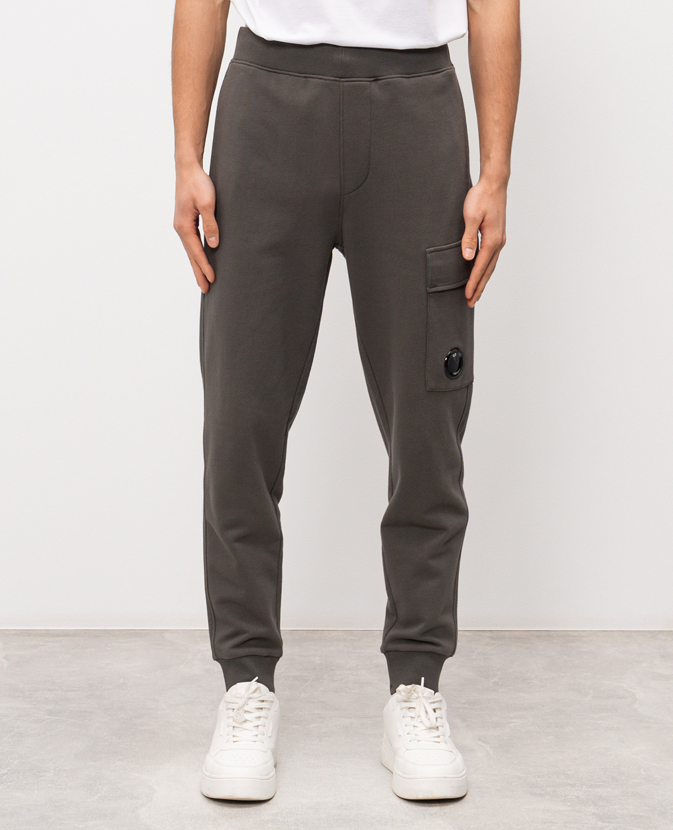 Khaki joggers with logo patch C.P. Company
Khaki joggers with logo patch C.P. Company