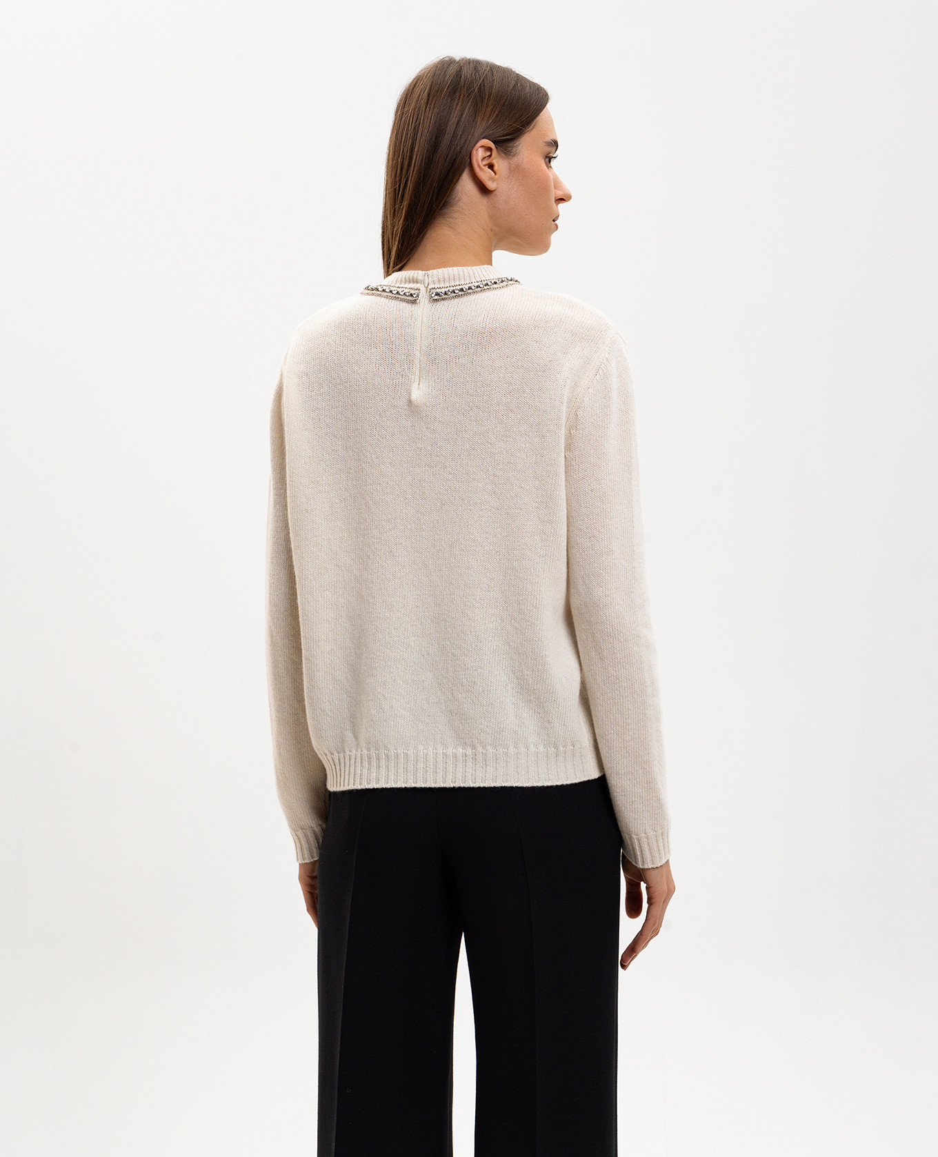 White wool sweater with crystals Valentino
White wool sweater with crystals Valentino
