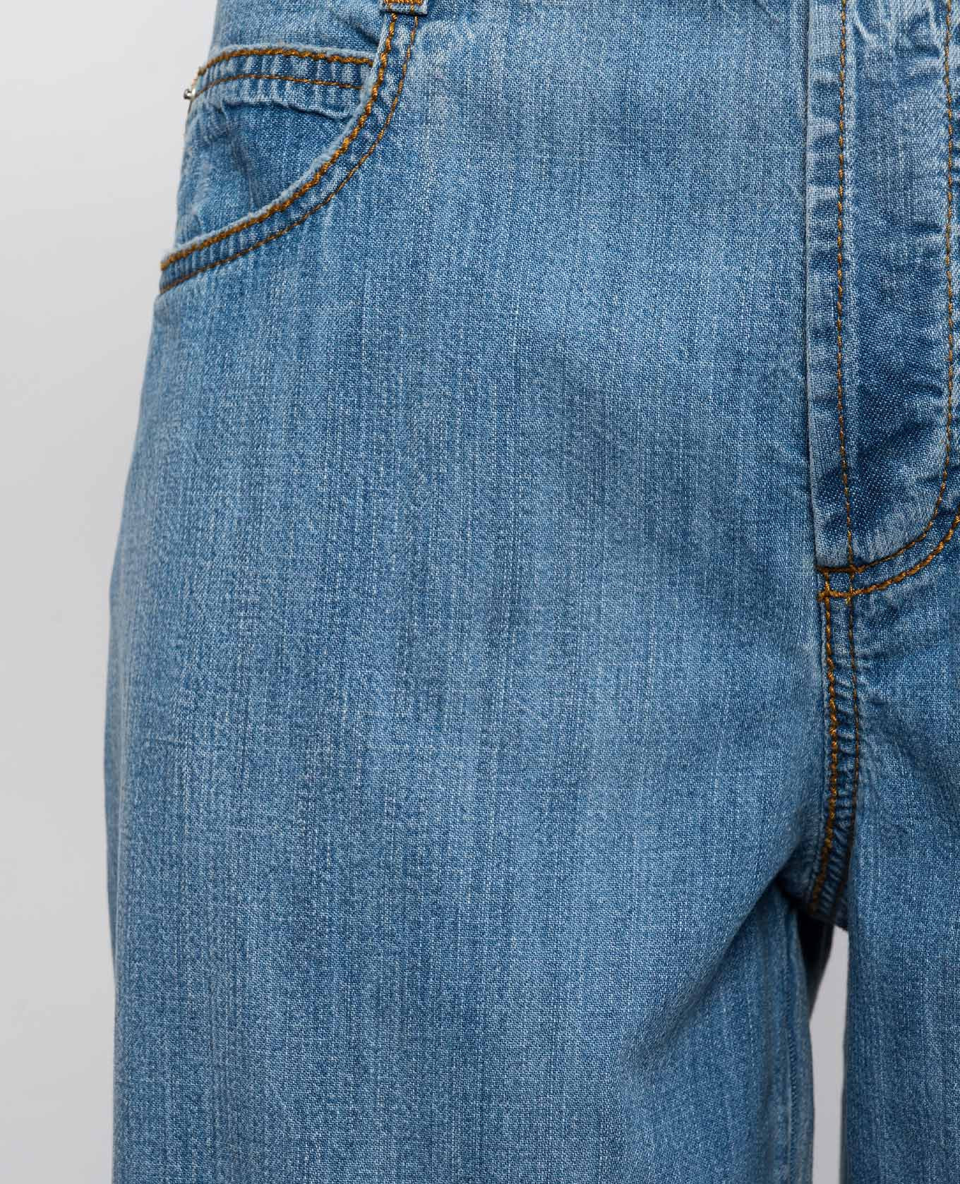 Blue jeans with a worn effect Ermanno Scervino, Light blue
Blue jeans with a worn effect Ermanno Scervino, Light blue