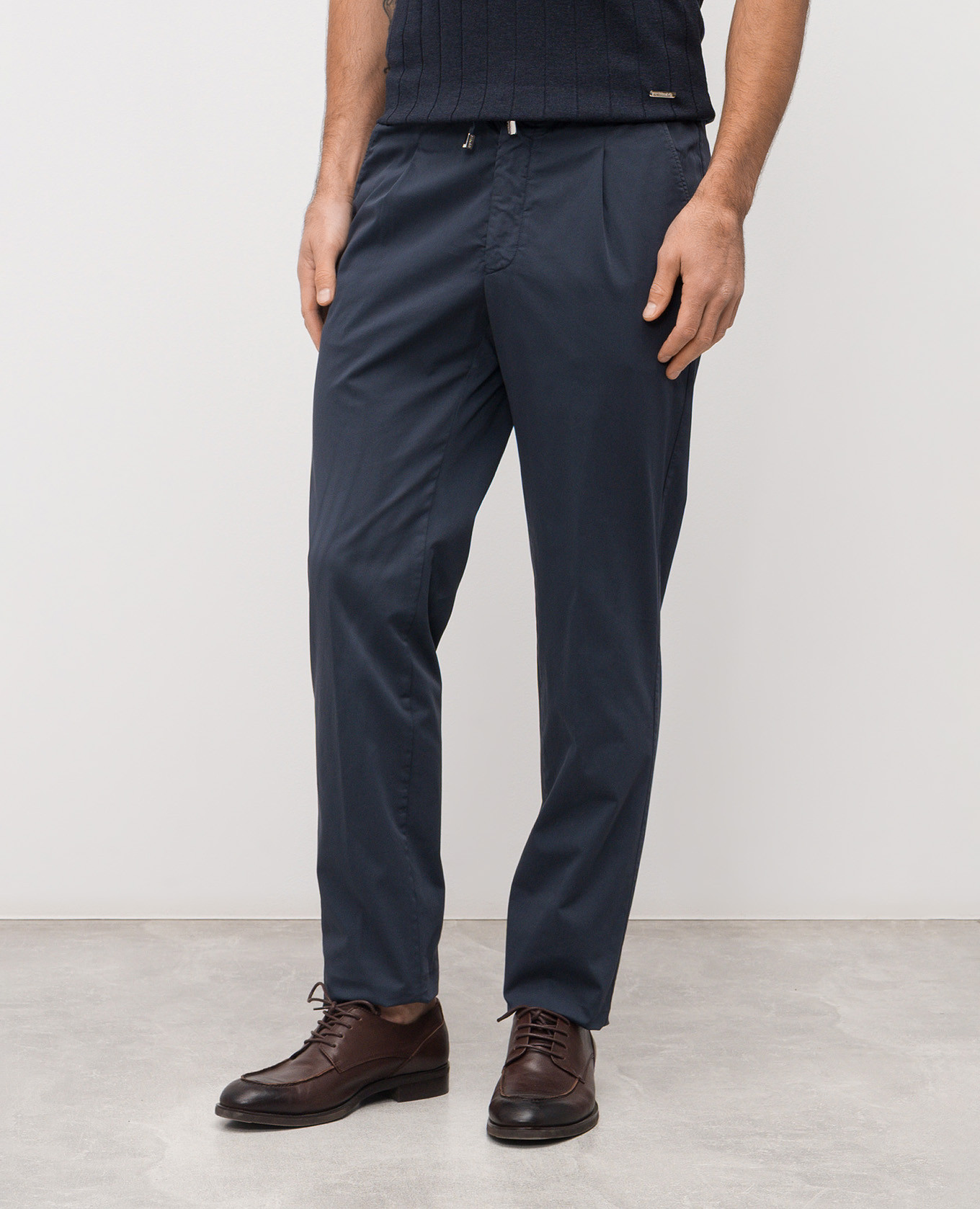Blue cotton pants Enrico Mandelli
Blue cotton pants Enrico Mandelli