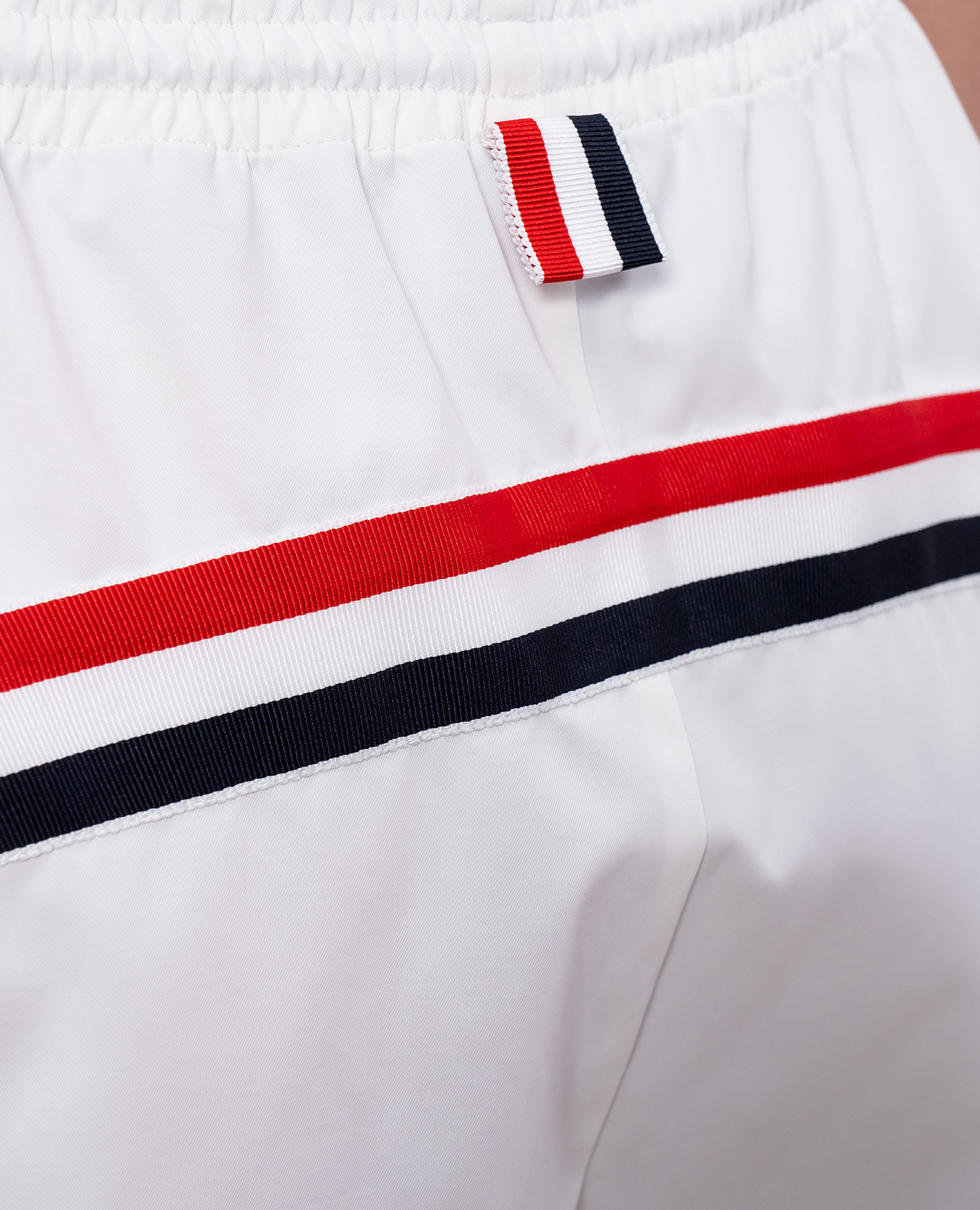 White shorts Thom Browne
White shorts Thom Browne