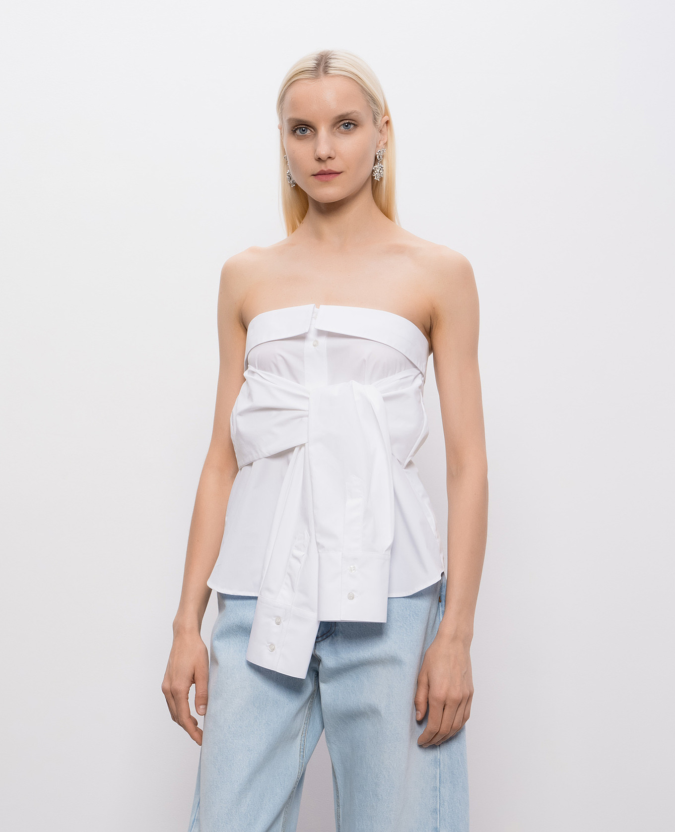 White off-shoulder top Giuseppe Di Morabito Milano
White off-shoulder top Giuseppe Di Morabito Milano