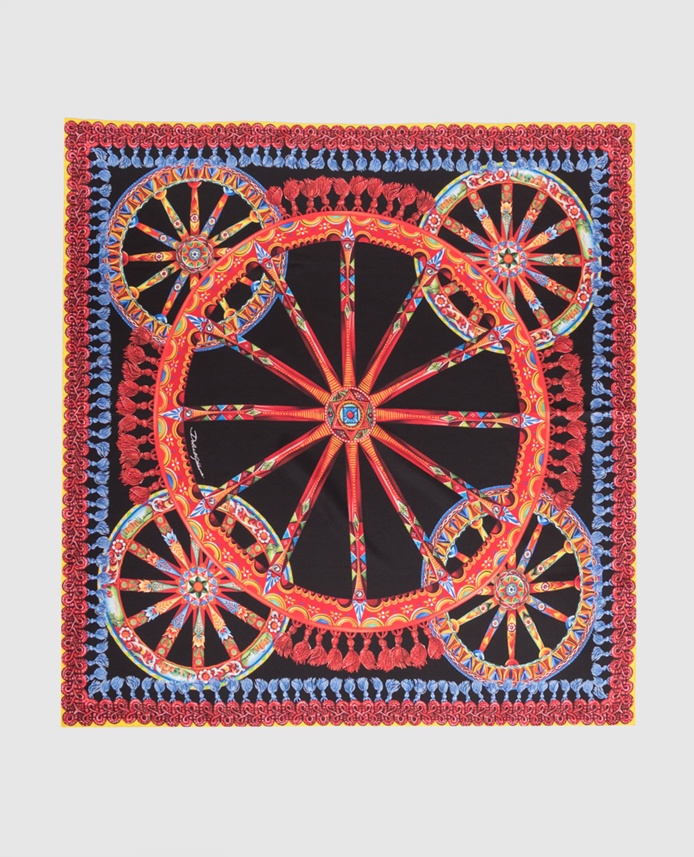 Black silk scarf with branded print Carretto Dolce&Gabbana
Black silk scarf with branded print Carretto Dolce&Gabbana