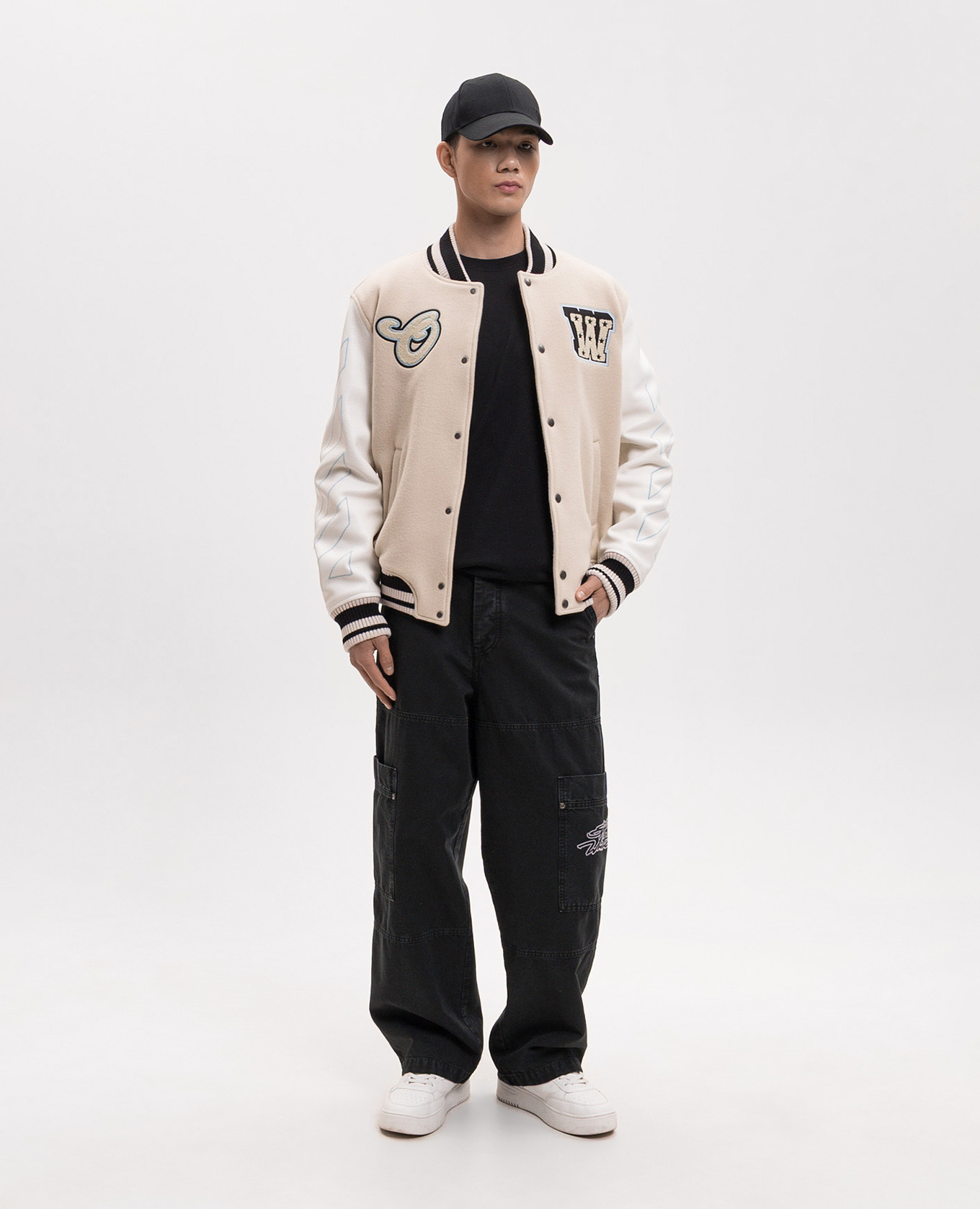 Black T-shirt Off-White
Black T-shirt Off-White