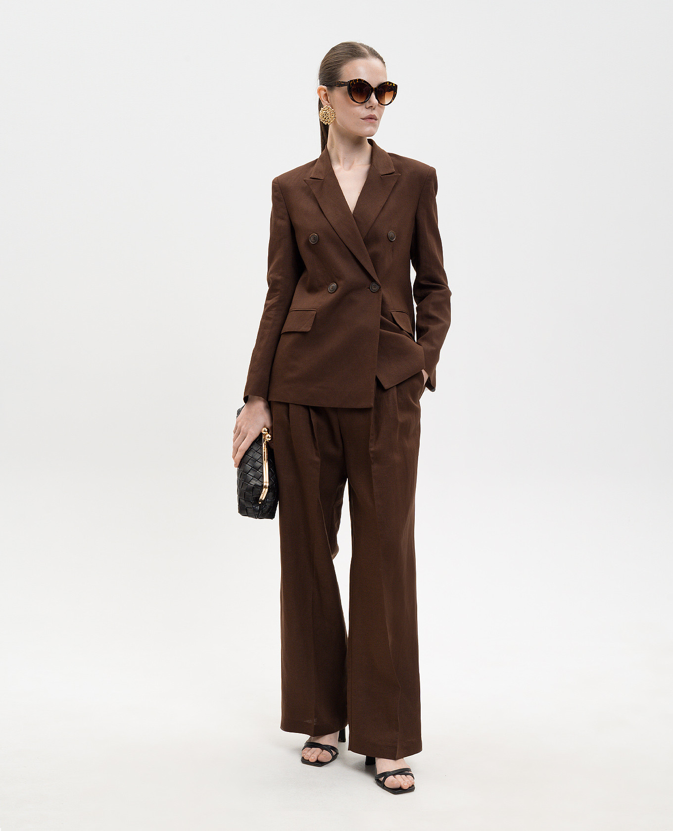 Brown linen pants Twinset
Brown linen pants Twinset