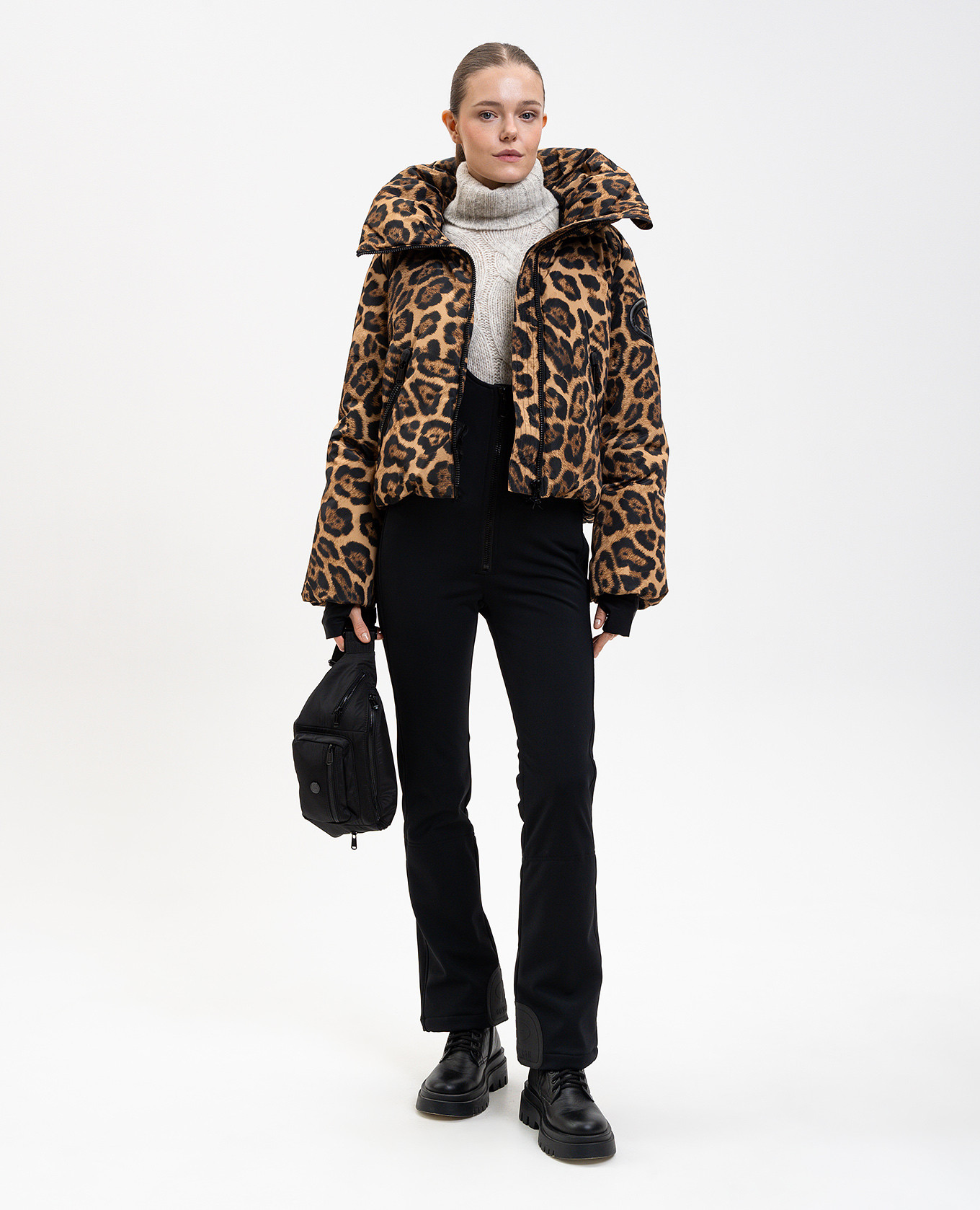 Black ski suit PHOEBE Goldbergh
Black ski suit PHOEBE Goldbergh