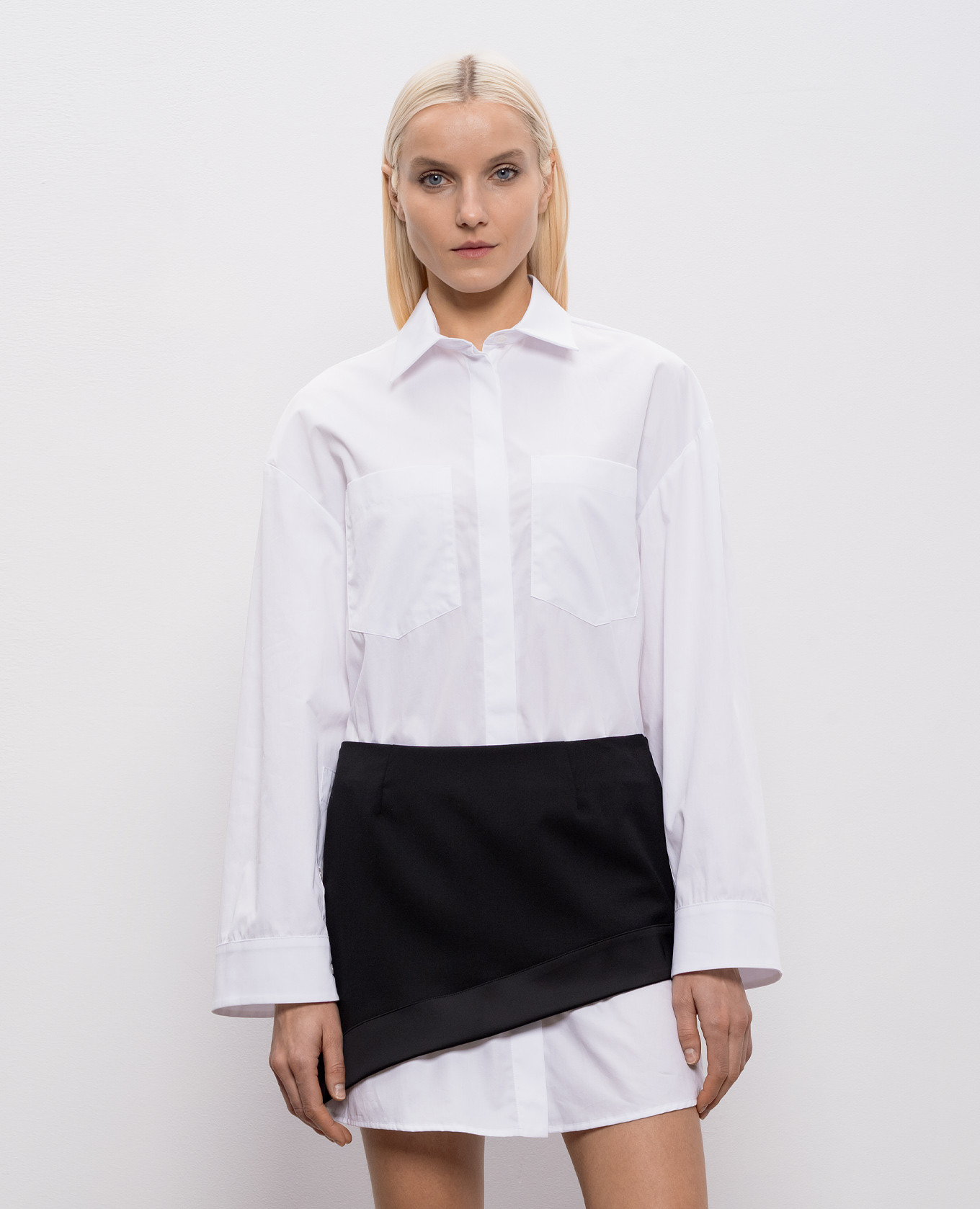 White shirt dress with asymmetrical skirt Dondup
White shirt dress with asymmetrical skirt Dondup