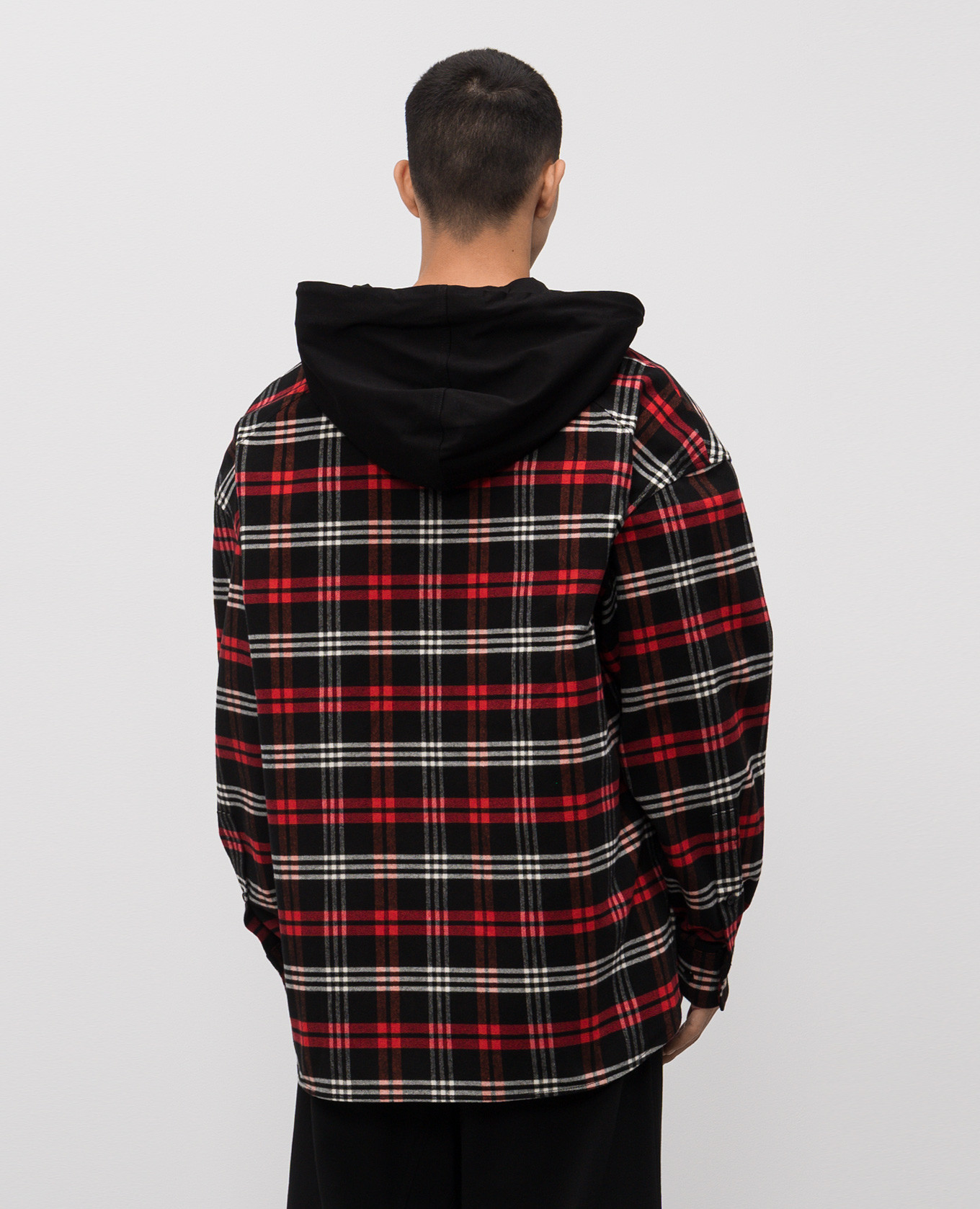 Black hooded shirt Juun.j
Black hooded shirt Juun.j