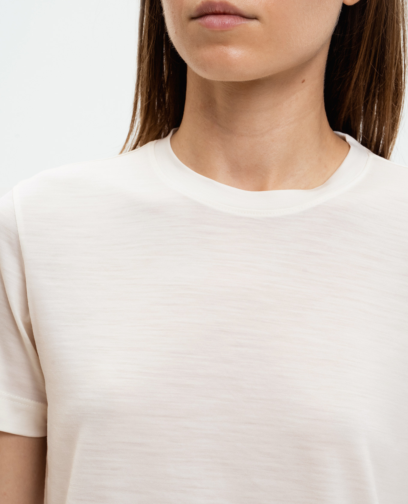 Beige Amata wool T-shirt Marco Pescarolo
Beige Amata wool T-shirt Marco Pescarolo