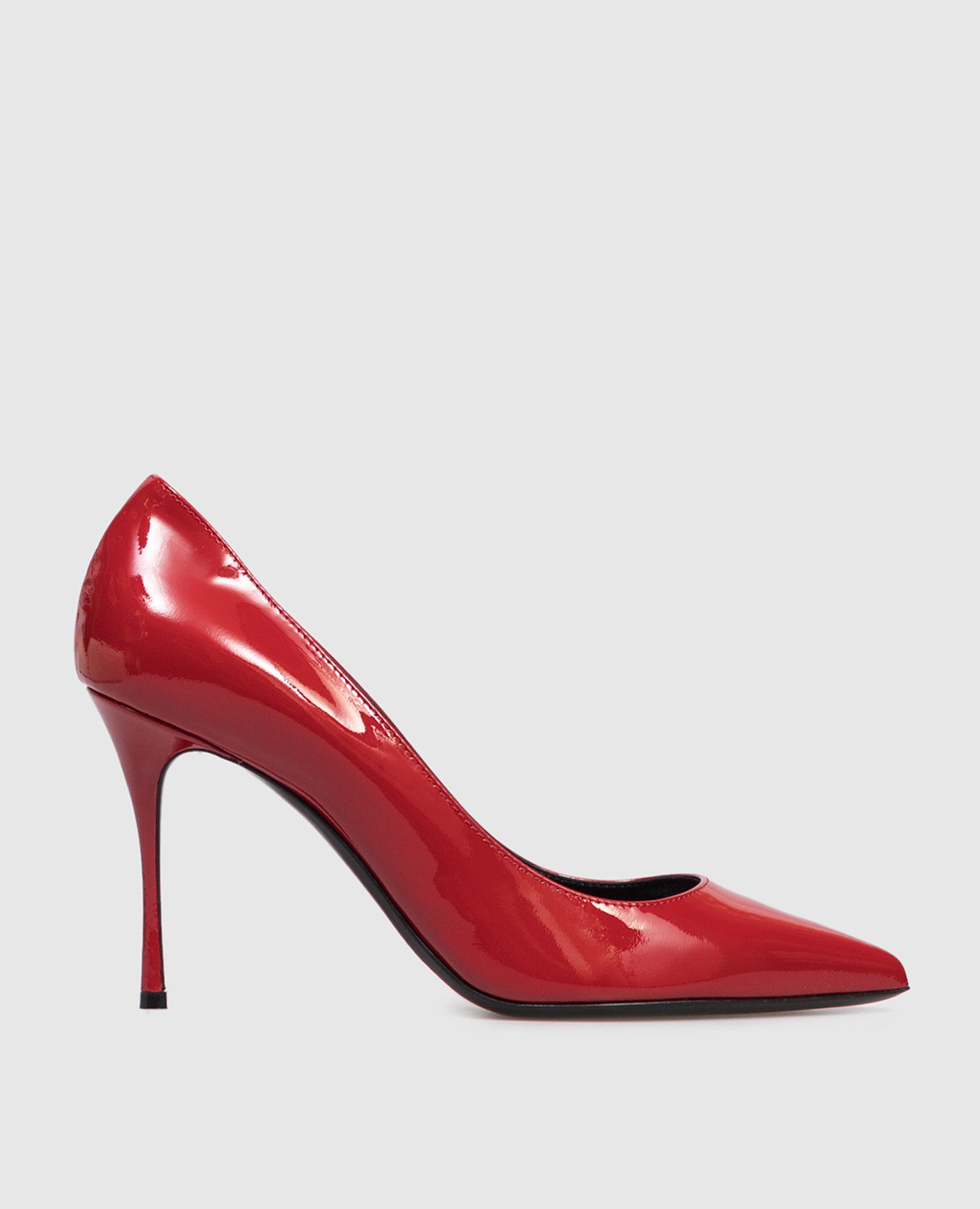 Godiva red patent leather shoes Sergio Rossi
Godiva red patent leather shoes Sergio Rossi