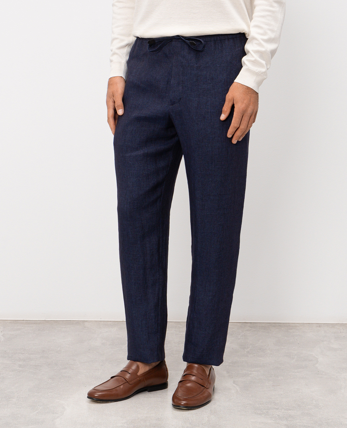 Blue linen pants Canali
Blue linen pants Canali