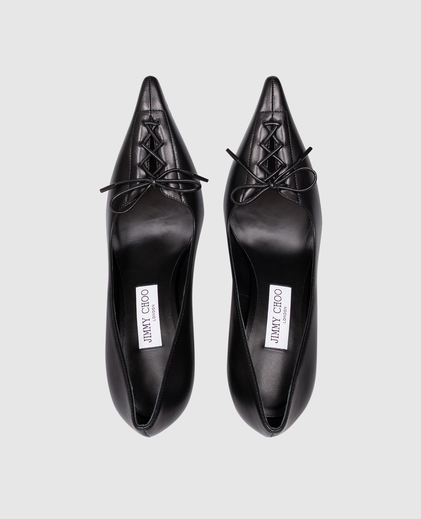 Scarlett black leather shoes Jimmy Choo
Scarlett black leather shoes Jimmy Choo