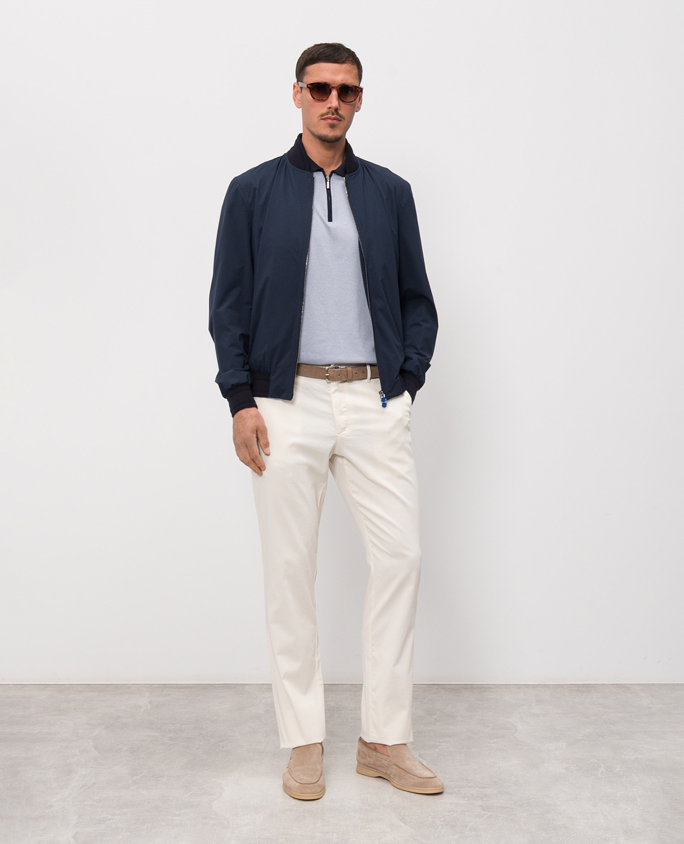Blue bomber jacket Castangia dal 1850
Blue bomber jacket Castangia dal 1850