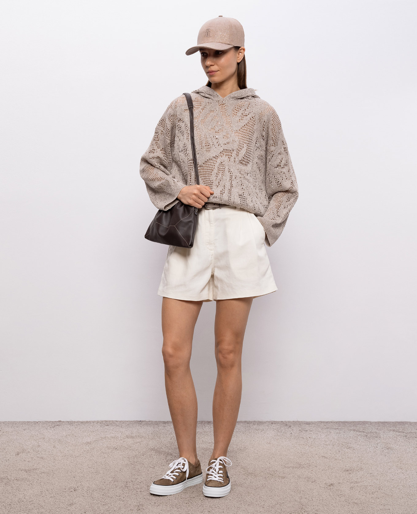 Beige linen jumper with hood Brunello Cucinelli
Beige linen jumper with hood Brunello Cucinelli