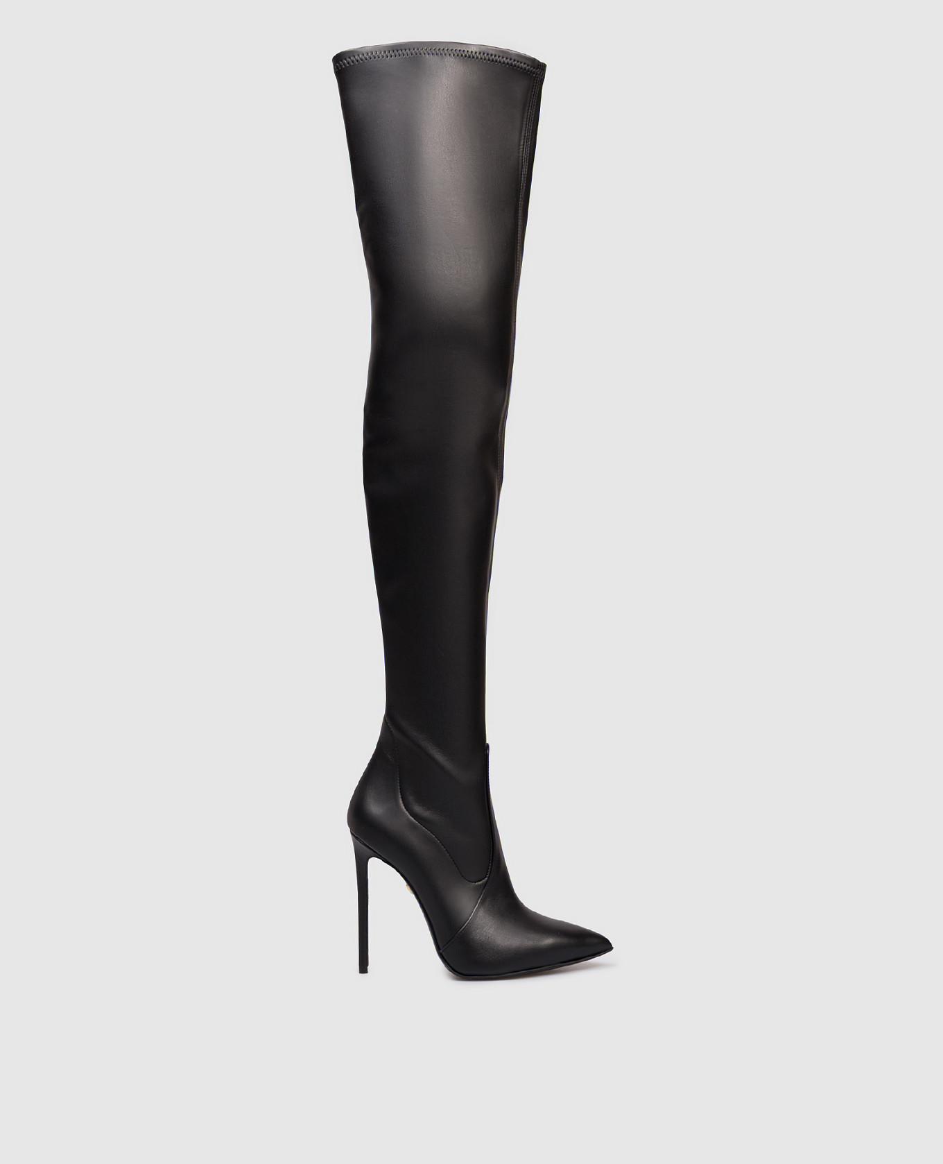 Black leather over-the-knee boots Babe Pay Pls
Black leather over-the-knee boots Babe Pay Pls