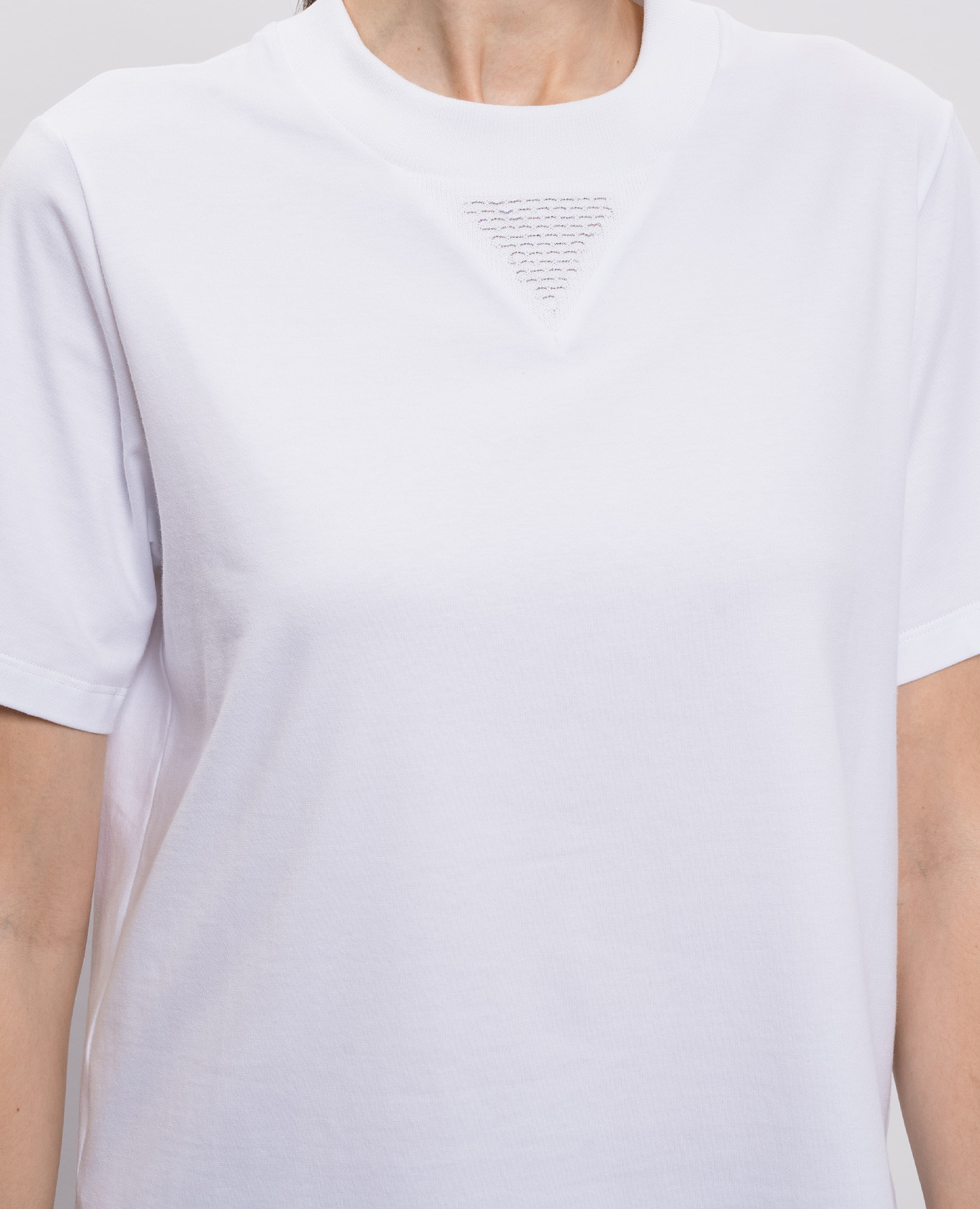 White T-shirt with a monil chain Peserico
White T-shirt with a monil chain Peserico