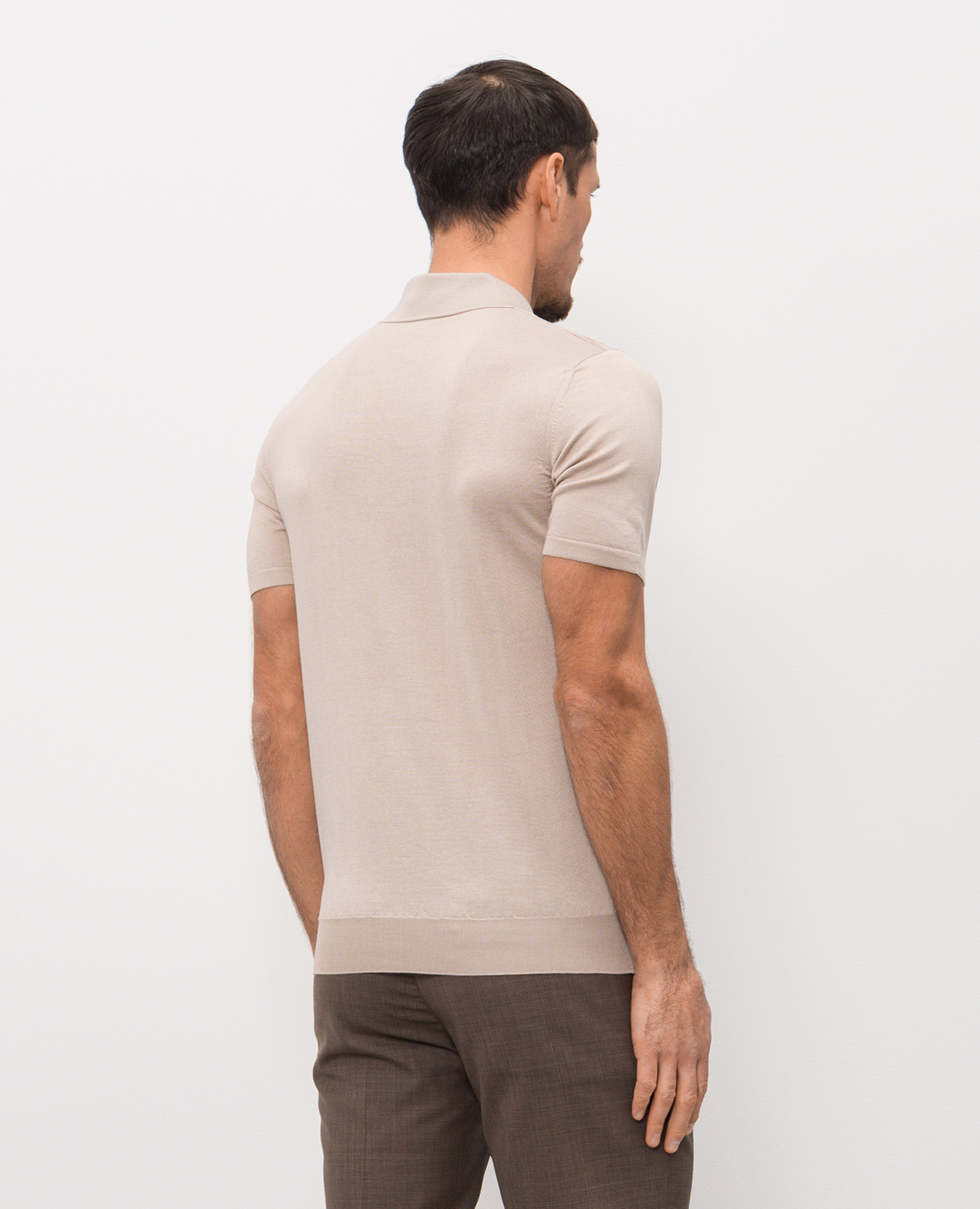 Beige silk polo shirt with a pattern Bertolo Cashmere
Beige silk polo shirt with a pattern Bertolo Cashmere