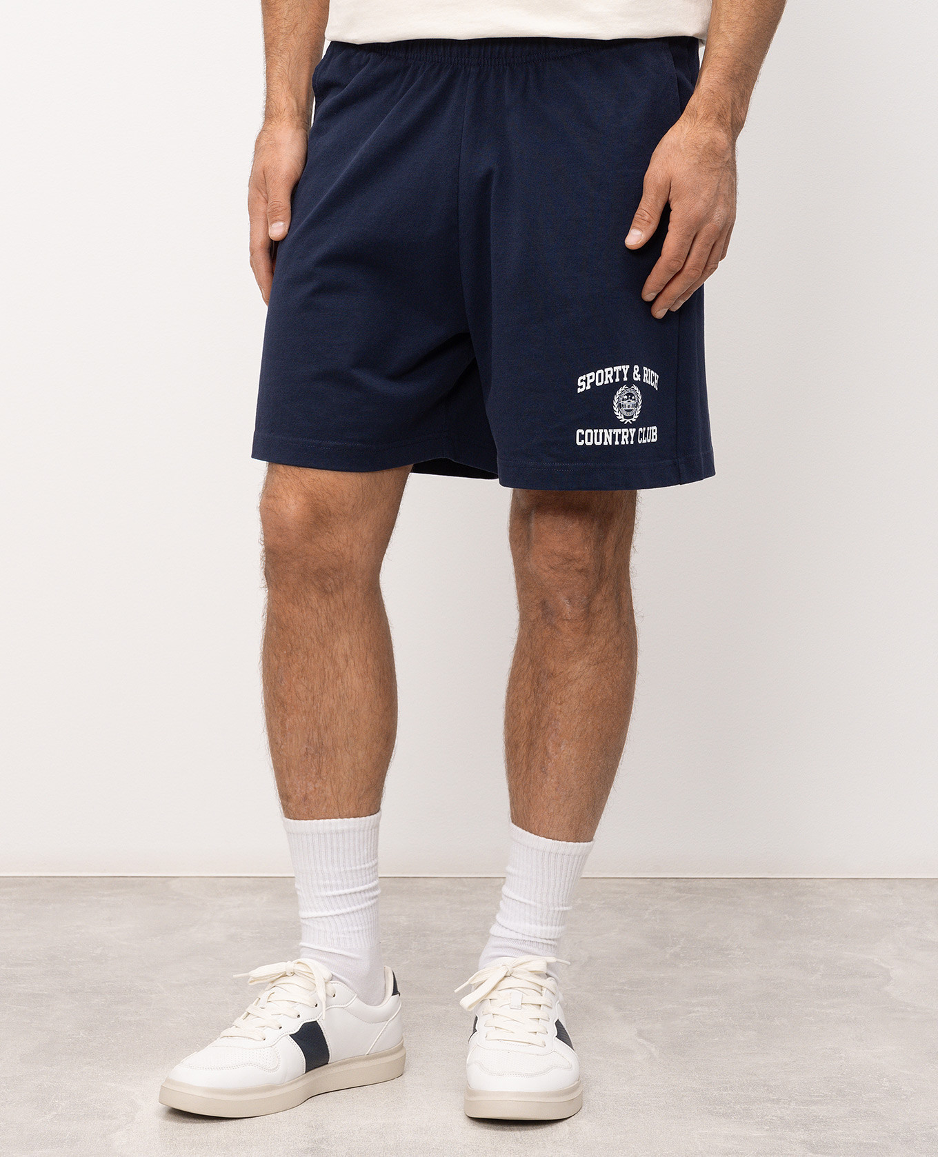 Blue shorts with logo print Sporty & Rich
Blue shorts with logo print Sporty & Rich
