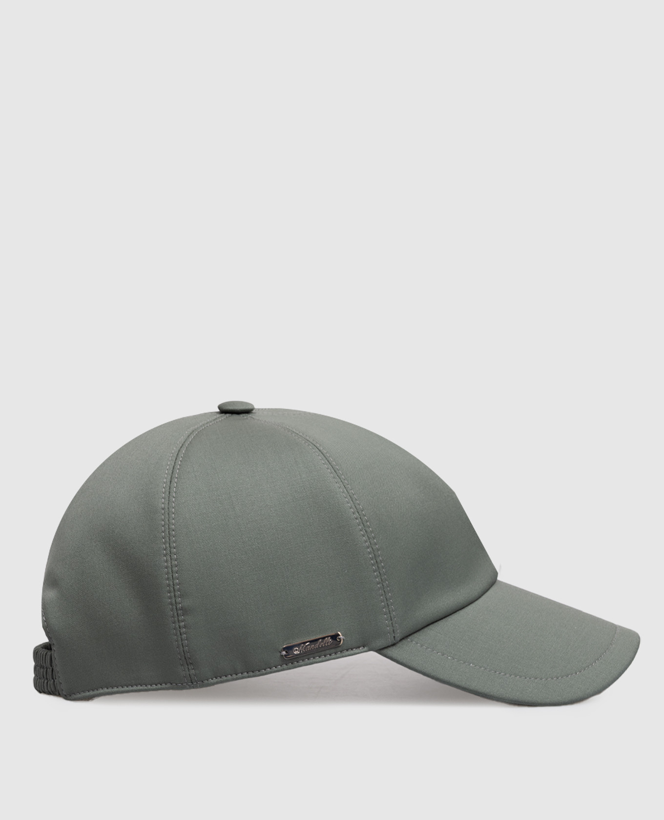 Green wool cap with logo engraving Enrico Mandelli
Green wool cap with logo engraving Enrico Mandelli