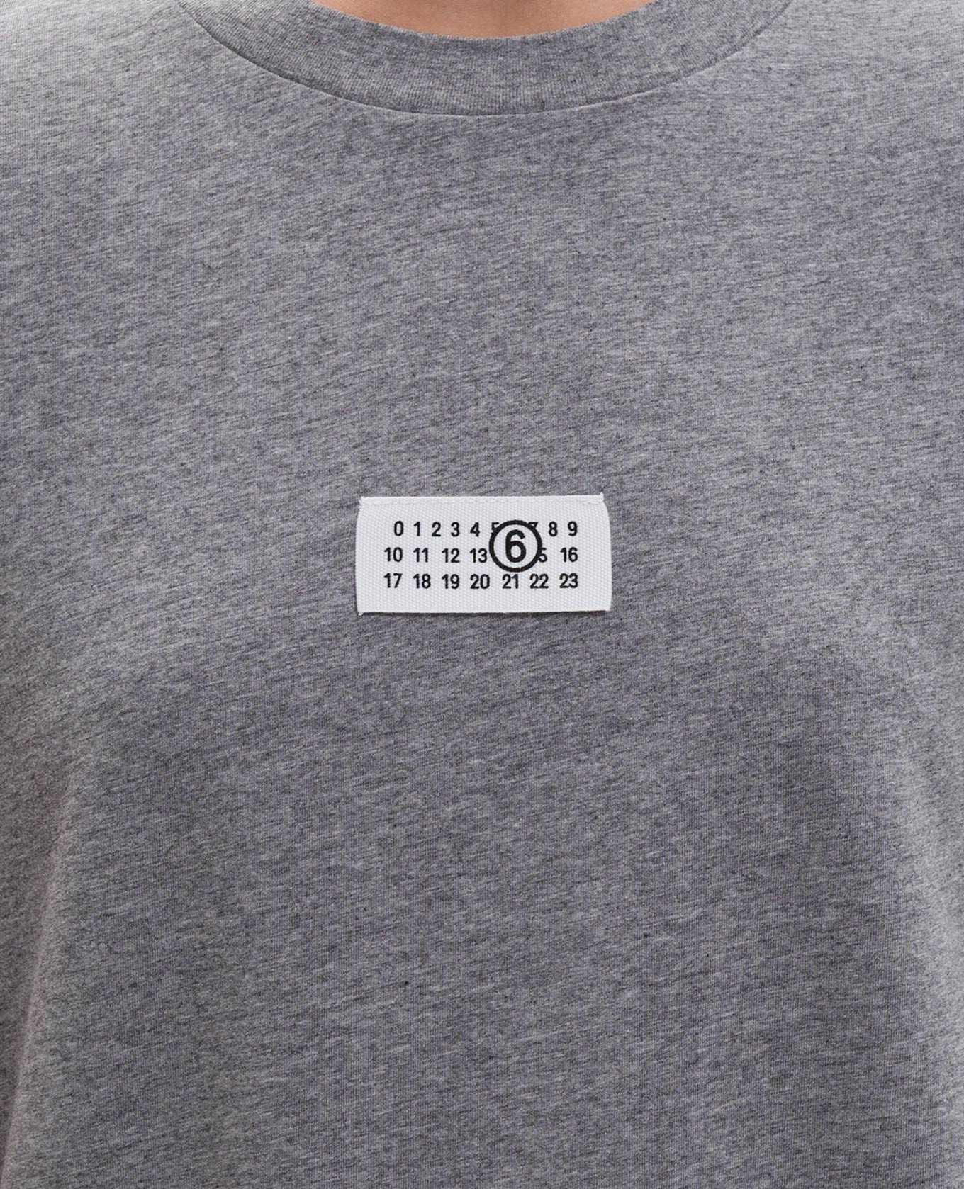 Grey melange T-shirt with logo patch Maison Margiela MM6
Grey melange T-shirt with logo patch Maison Margiela MM6