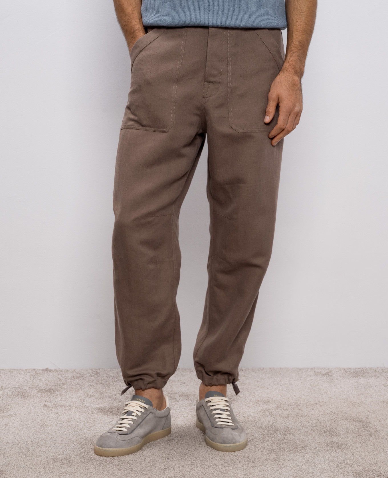 Brown linen pants Brunello Cucinelli
Brown linen pants Brunello Cucinelli