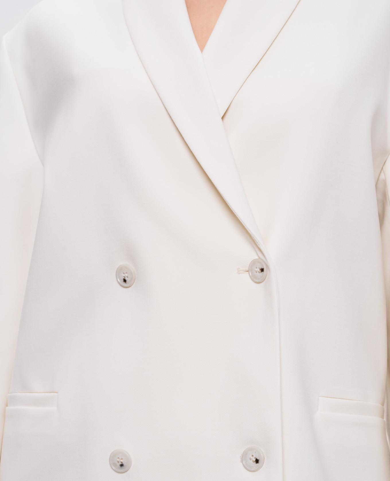 Beige double-breasted SANCIA wool jacket Loulou de Saison
Beige double-breasted SANCIA wool jacket Loulou de Saison