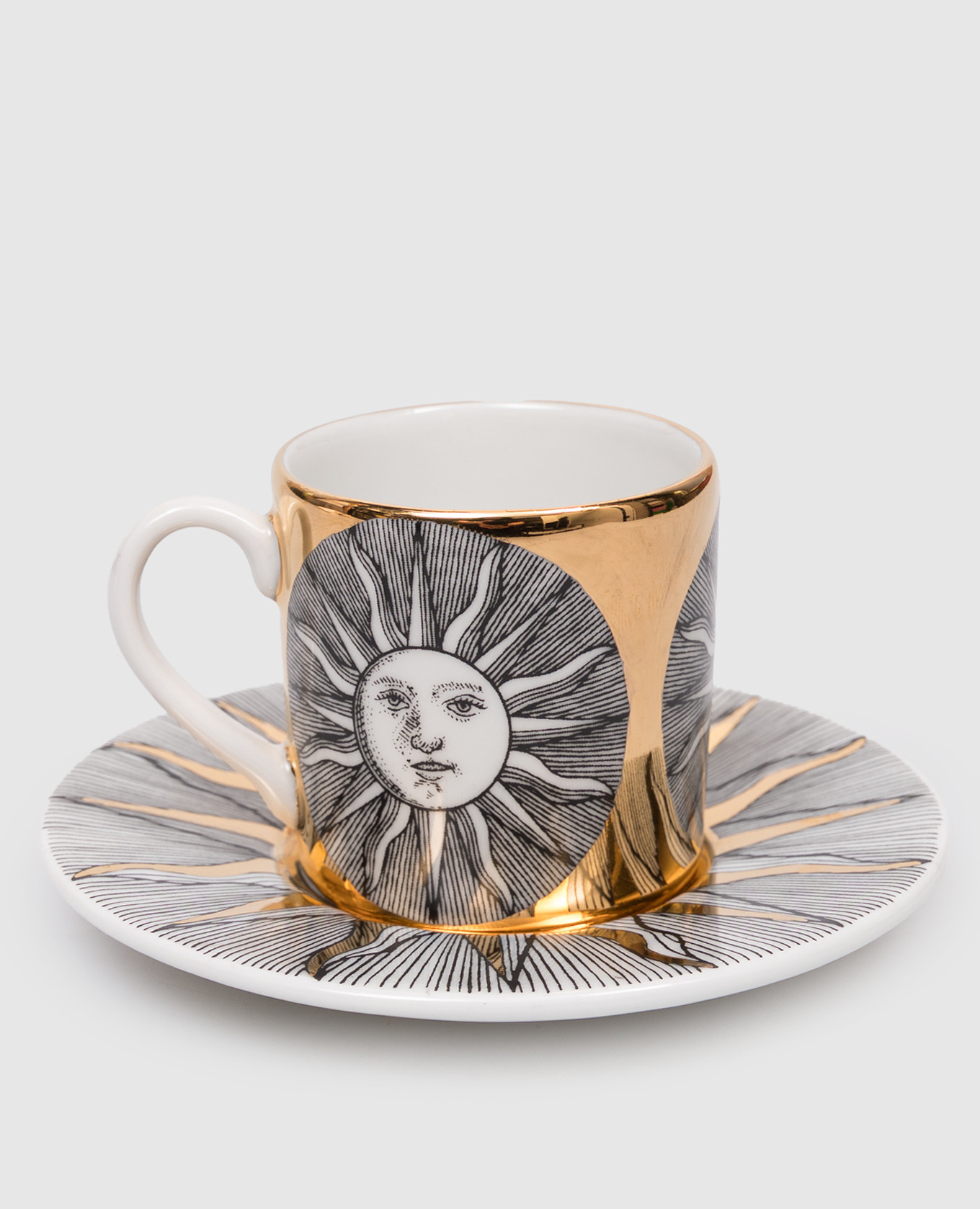 Porcelain coffee cup with saucer Sole Fornasetti, Golden
Porcelain coffee cup with saucer Sole Fornasetti, Golden