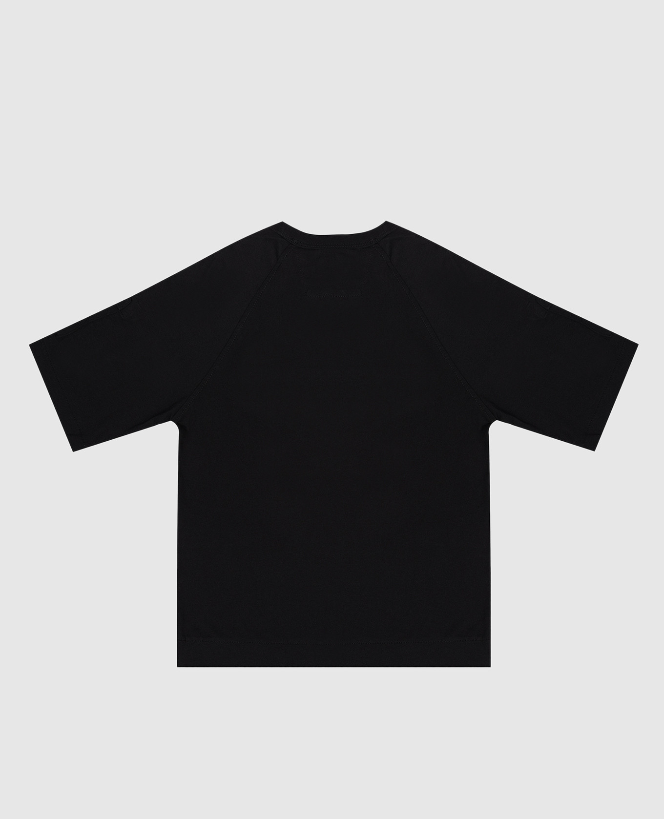 Children's black T-shirt with logo patch C.P. Company
Children's black T-shirt with logo patch C.P. Company