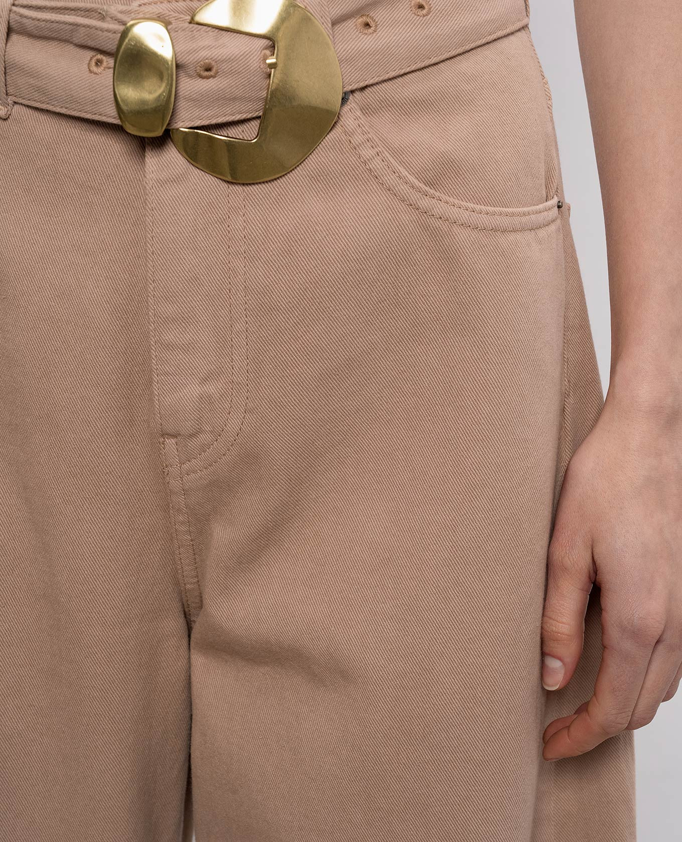 Beige jeans with a belt Twinset
Beige jeans with a belt Twinset
