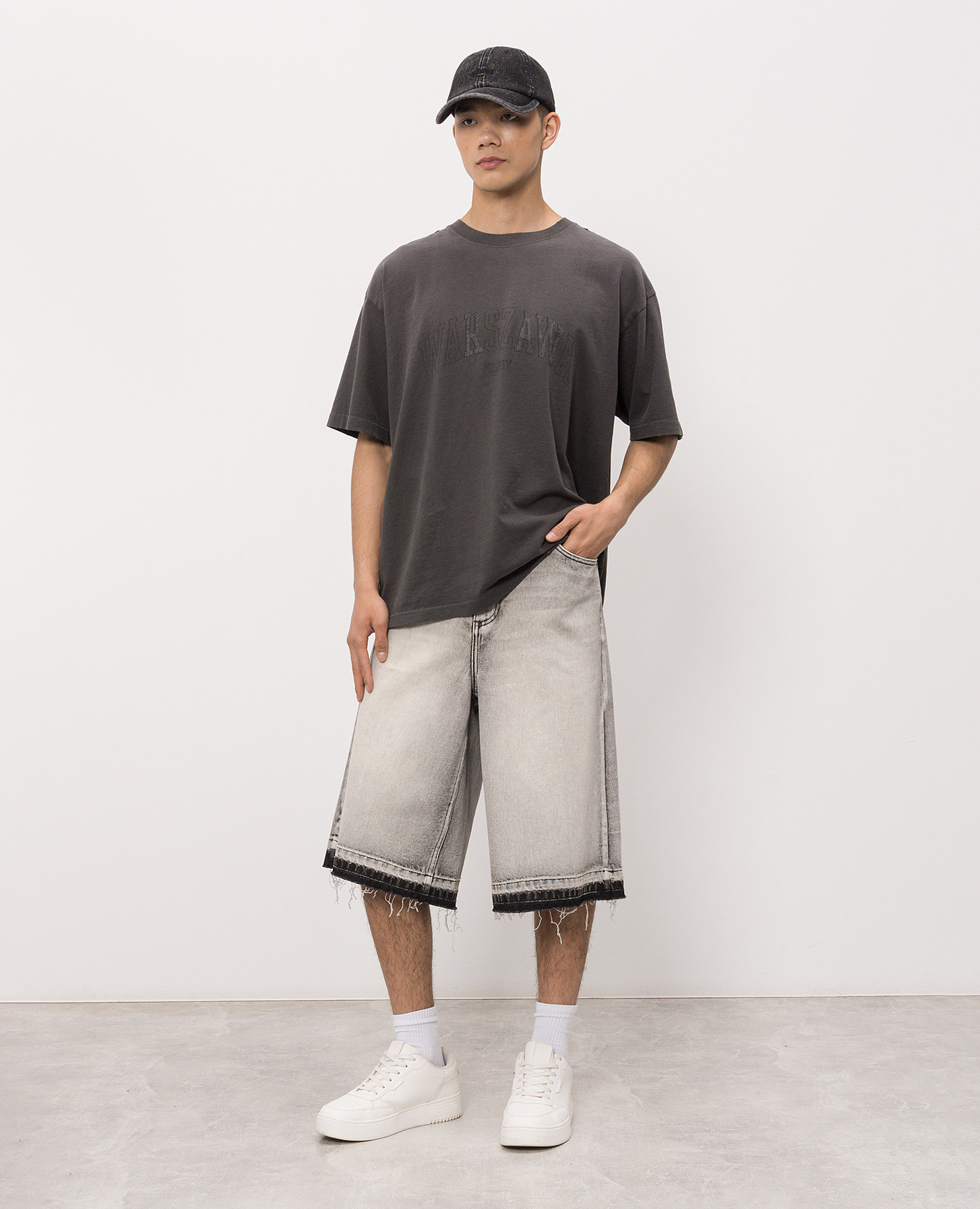 Grey T-shirt Warszawa Misbhv
Grey T-shirt Warszawa Misbhv