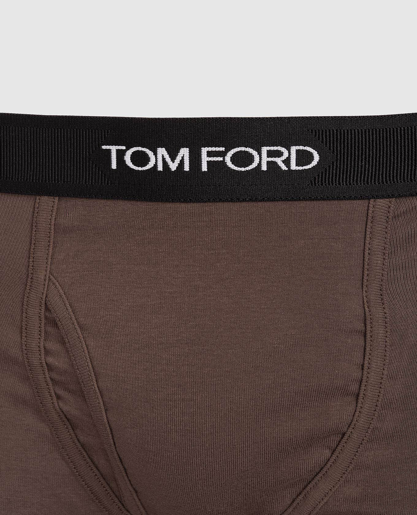 Brown boxer briefs with contrast logo pattern Tom Ford
Brown boxer briefs with contrast logo pattern Tom Ford
