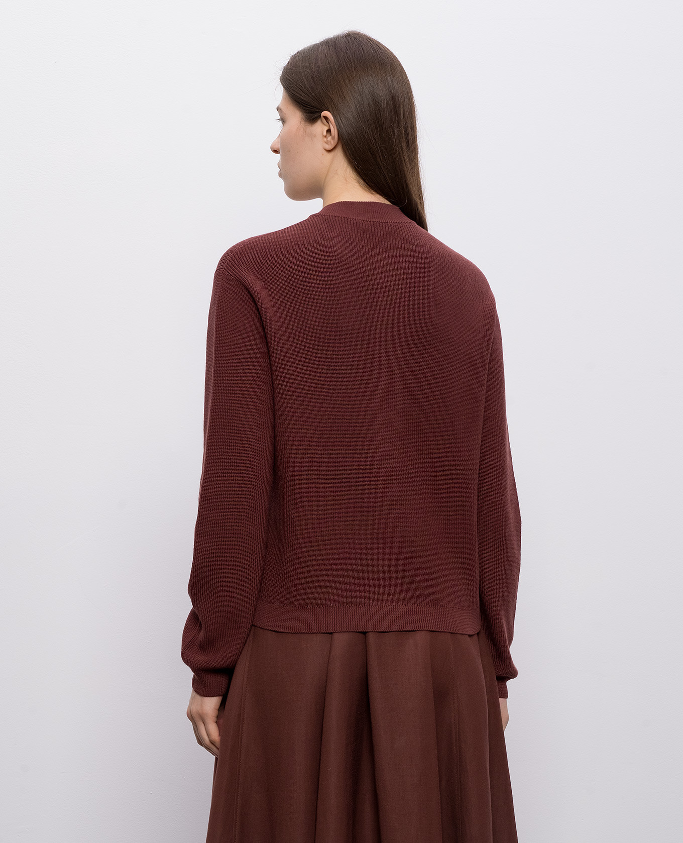Brown cardigan with monil chain Brunello Cucinelli
Brown cardigan with monil chain Brunello Cucinelli