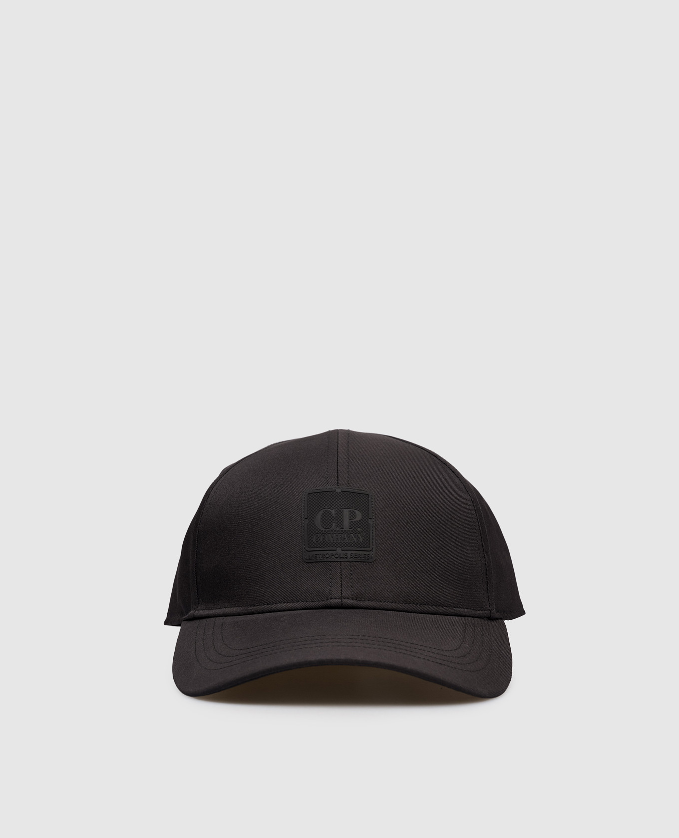 

Black cap with logo C.P. Company Metropolis