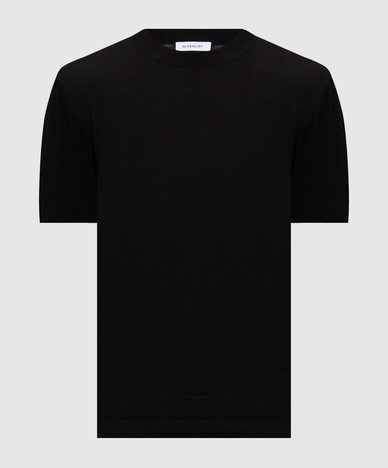 Black T-shirt with embroidered logo