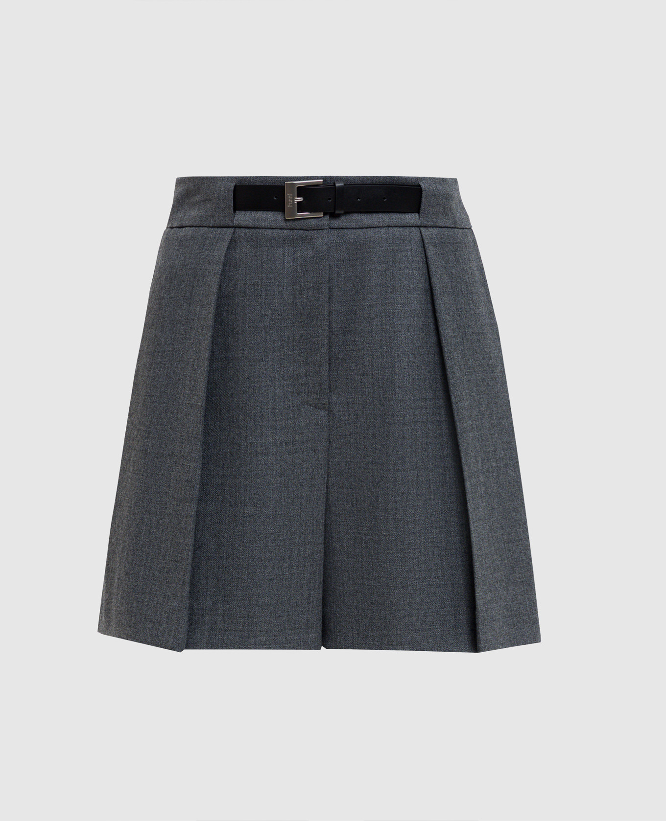 

Grey wool shorts with belt Juun.j