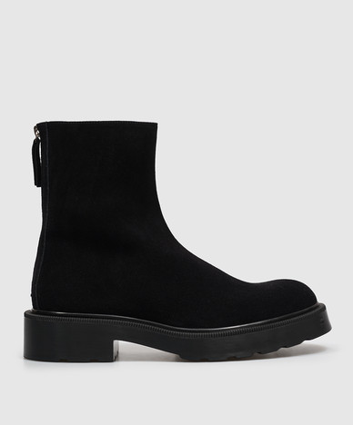 Nobilis black suede boots