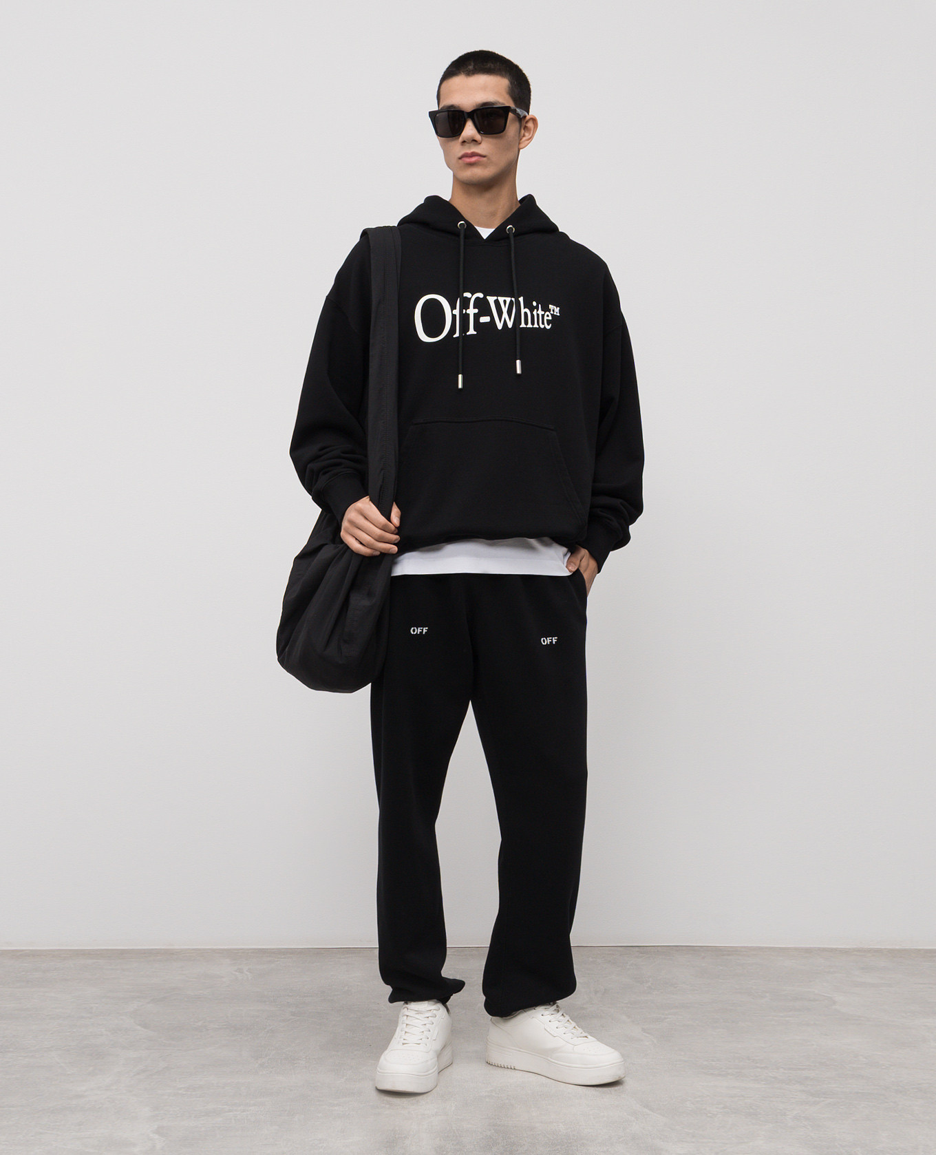 

Black hoodie with logo Off-White