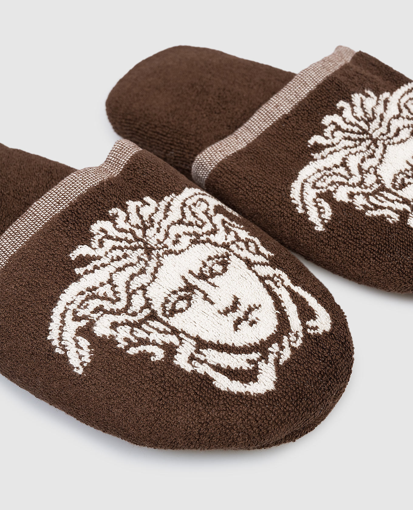 

Brown terry slippers with Medusa logo pattern Versace