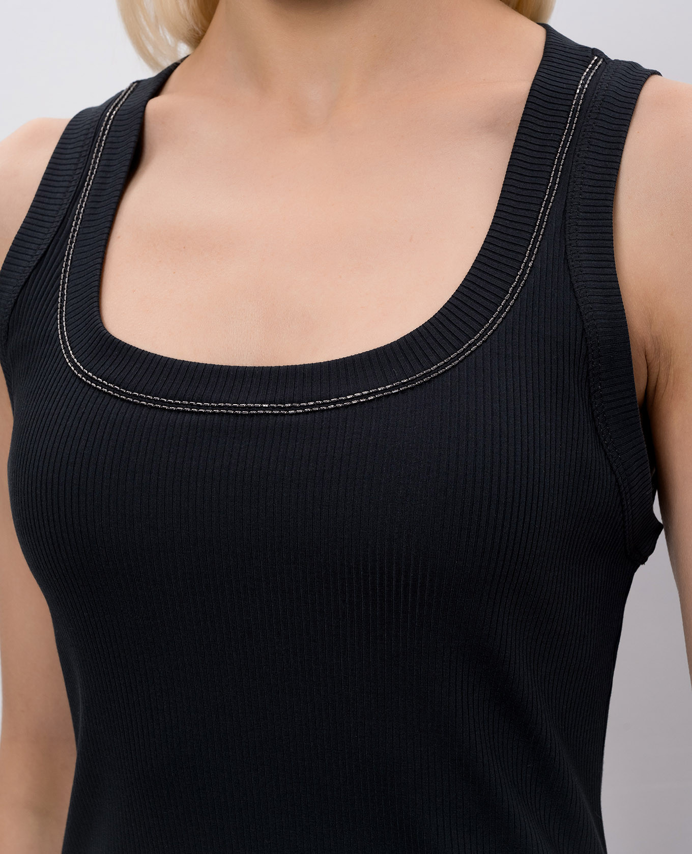 Black ribbed top with monil chain Brunello Cucinelli 5