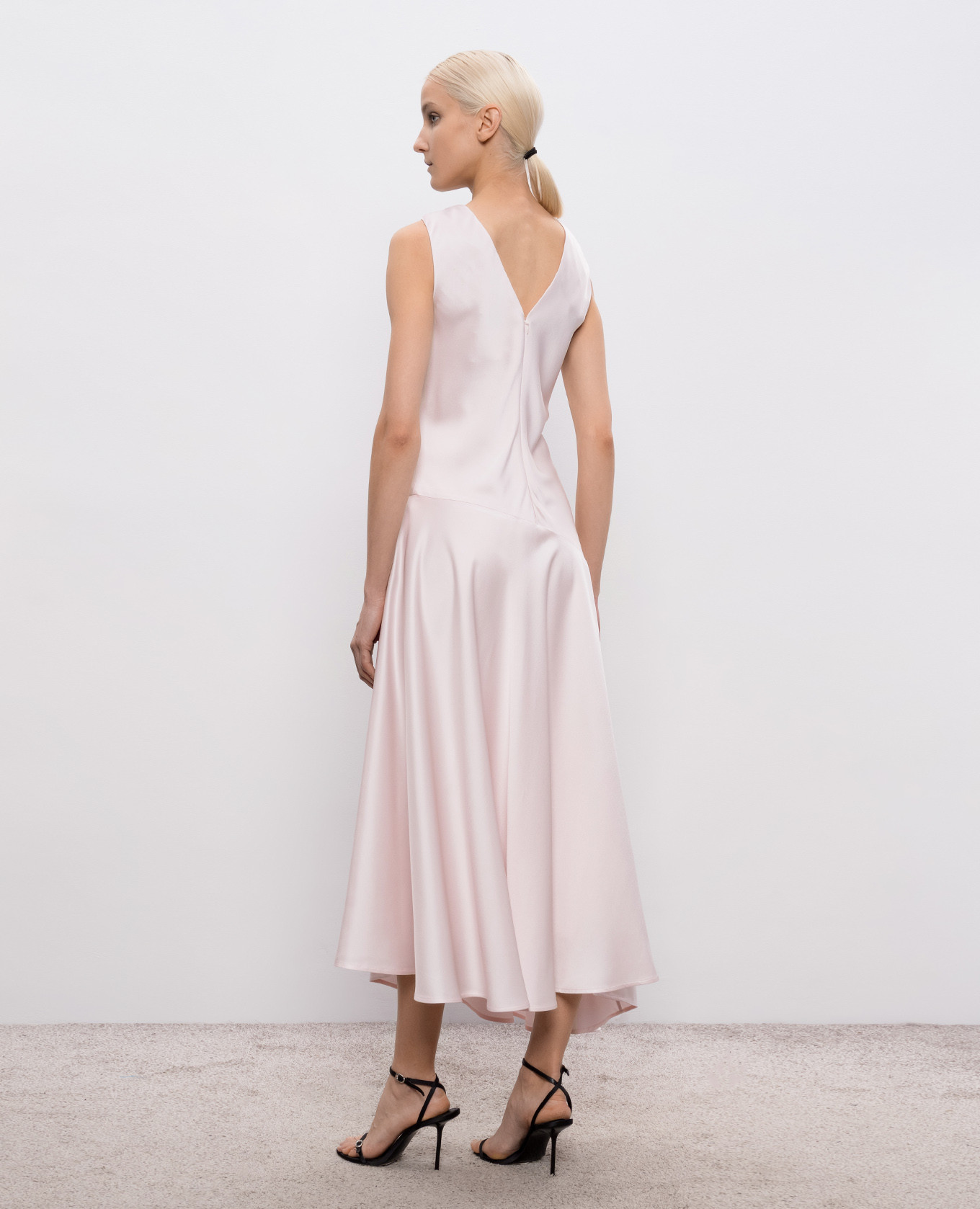 

Pink asymmetrical dress Jil Sander