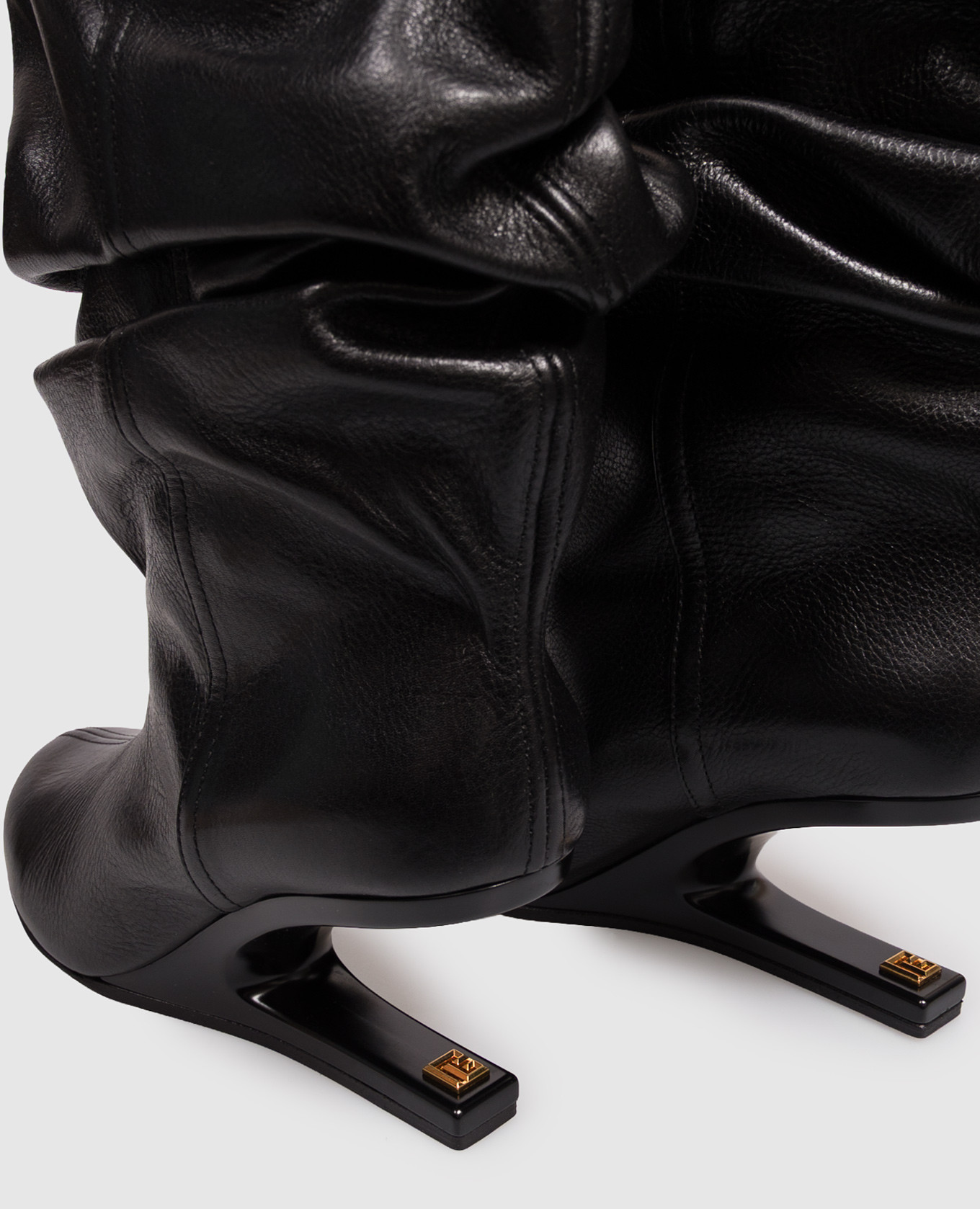 Black leather ankle boots with PB monogram Balmain 5
