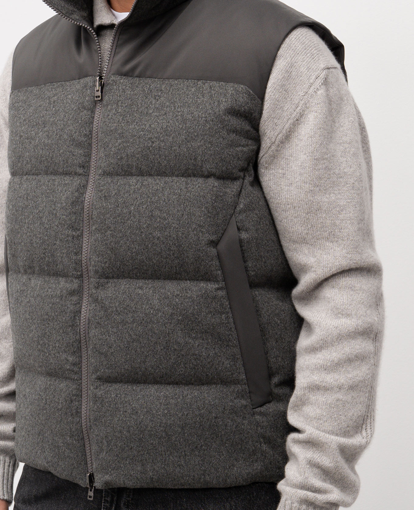 

Gray reversible down vest Sease, Grey