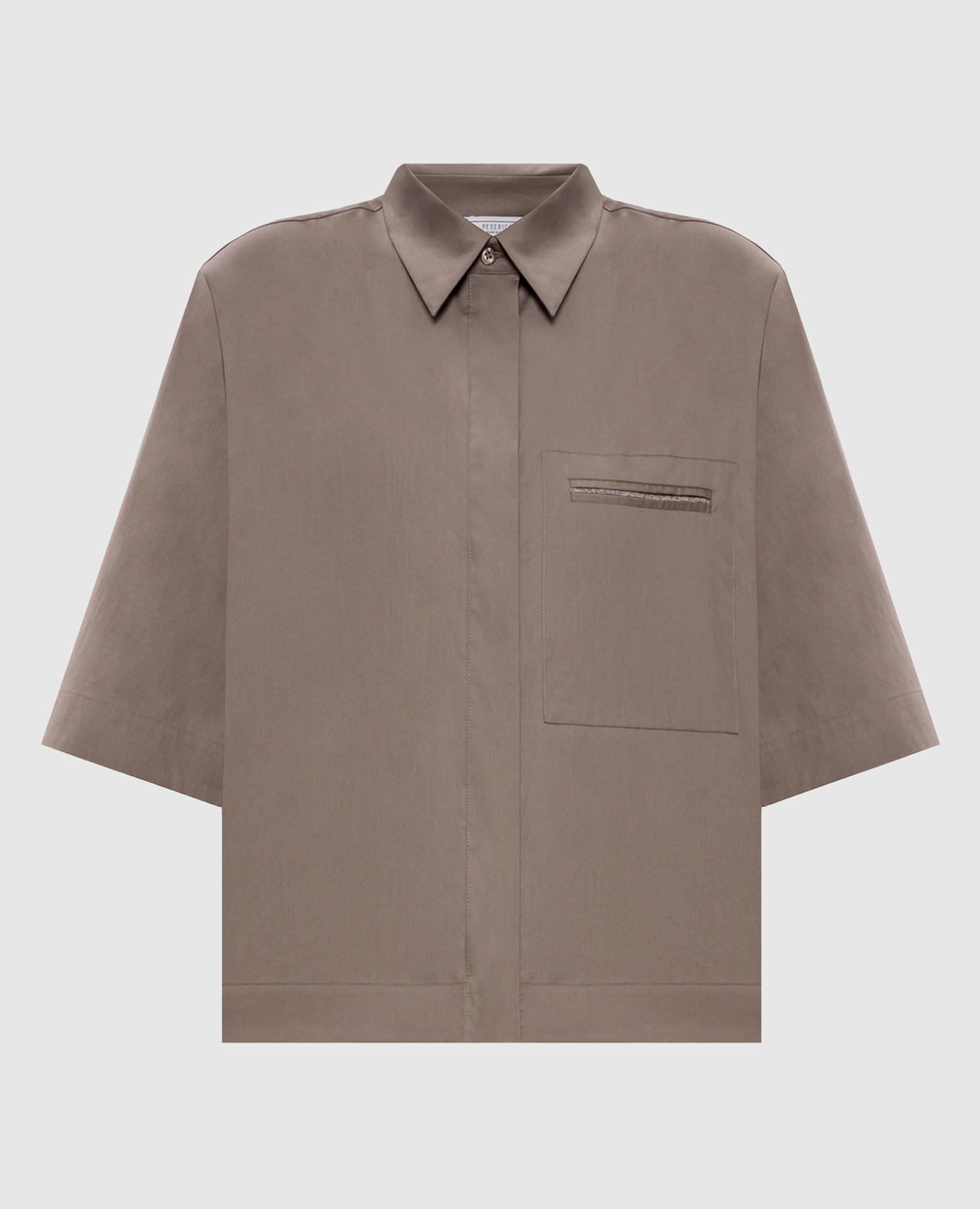 Brown shirt with monil chain