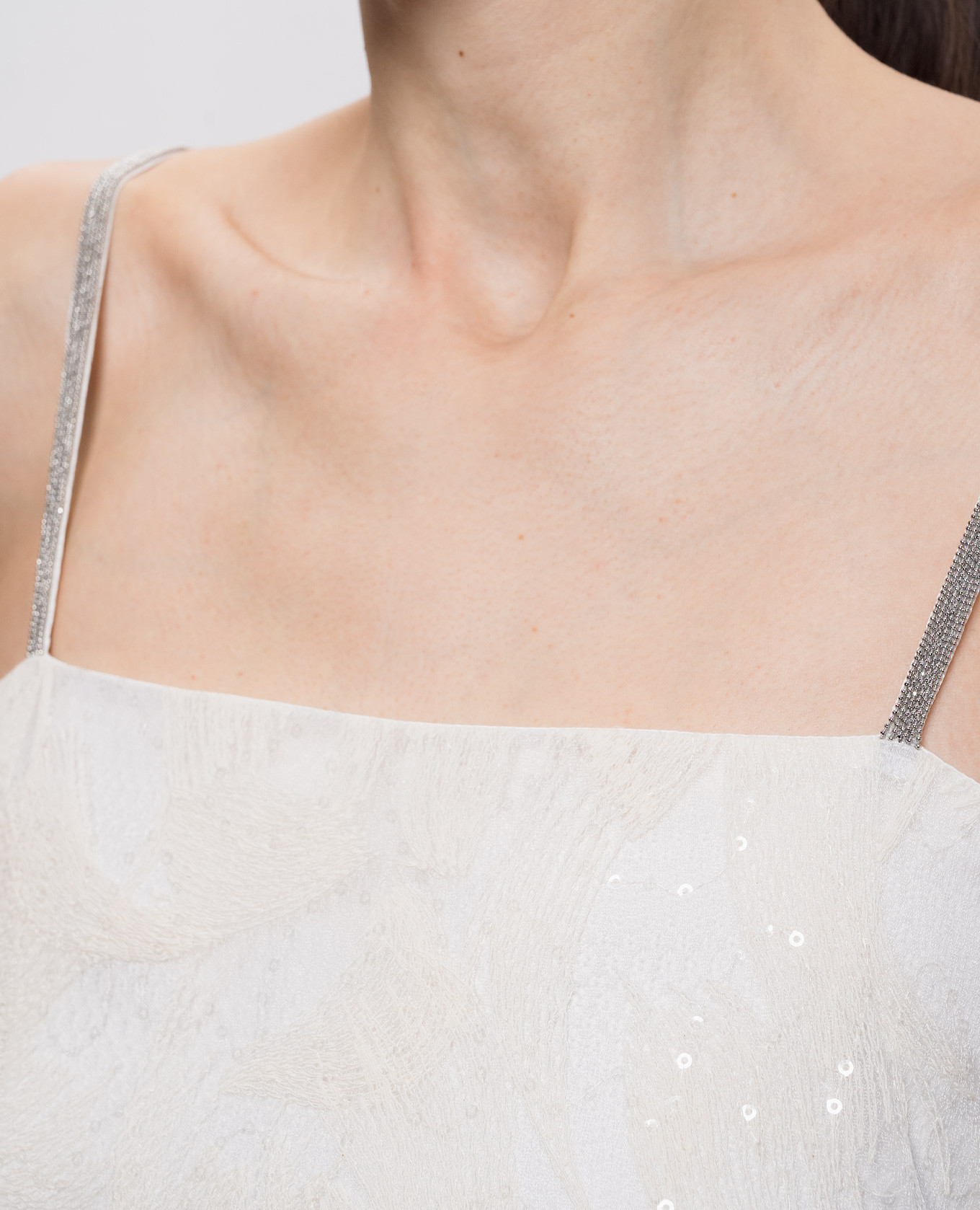 

White top with embroidery Peserico