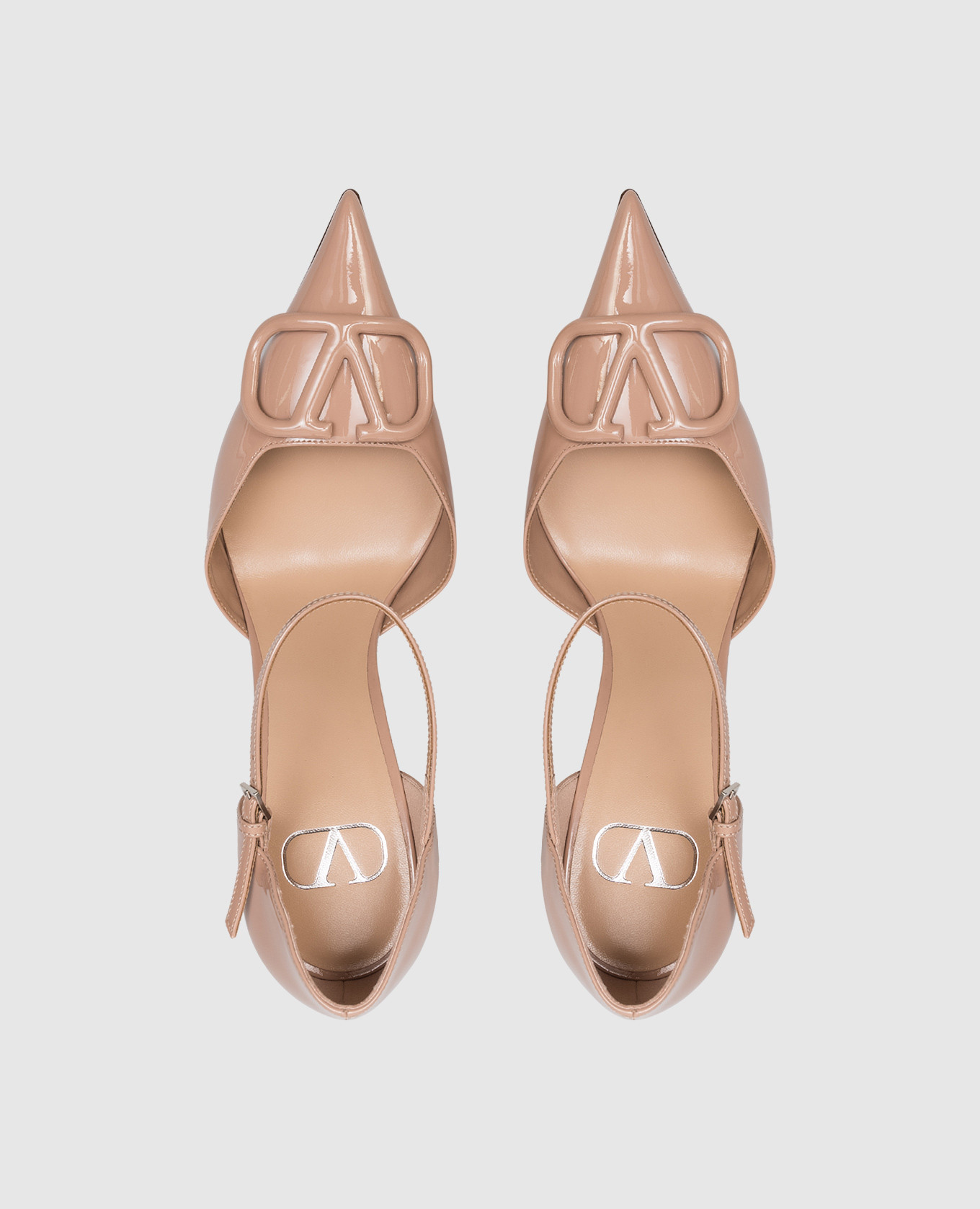 

Beige patent leather D'Orsay shoes Valentino