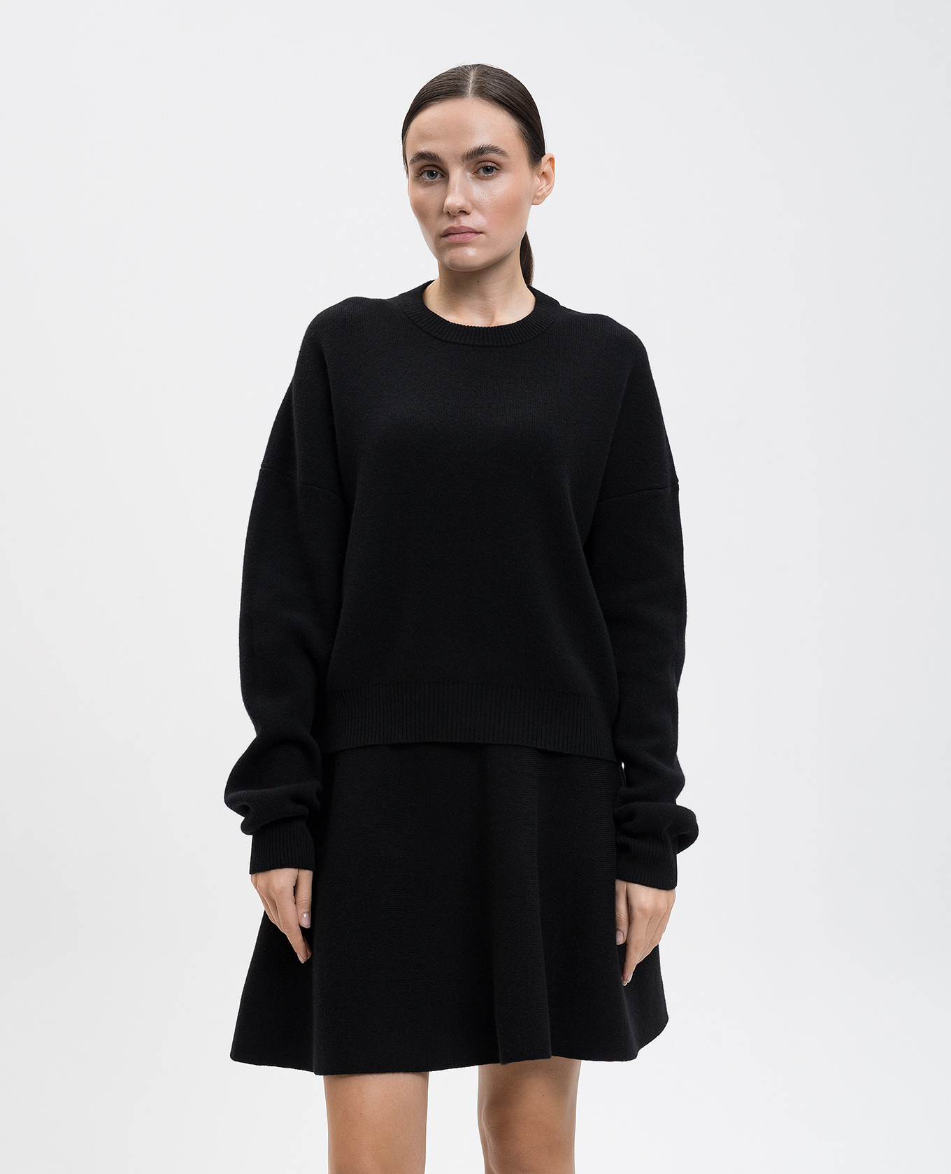 

Black wool and cashmere suit Babe Pay Pls