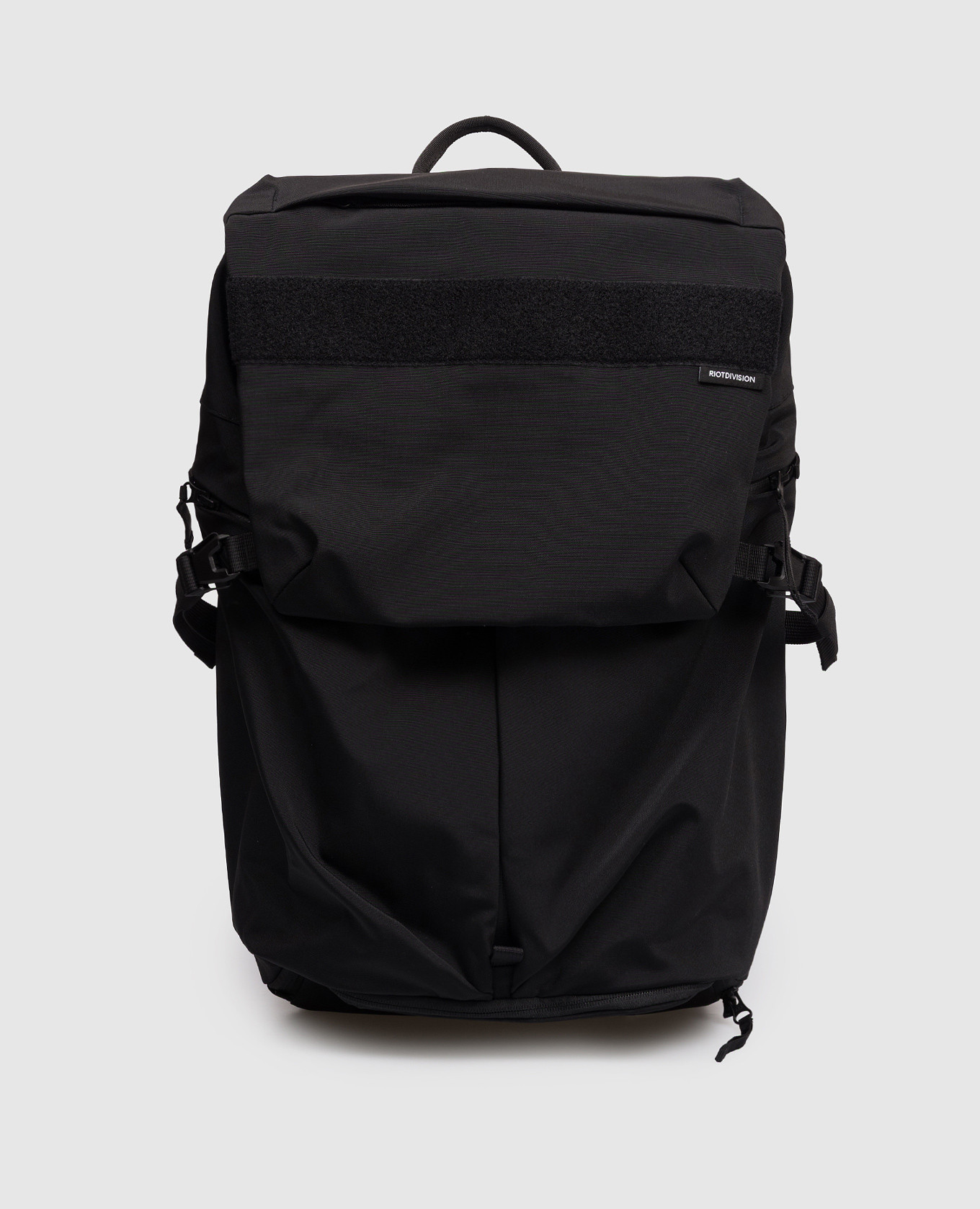 

Black backpack with logo Riotdivision